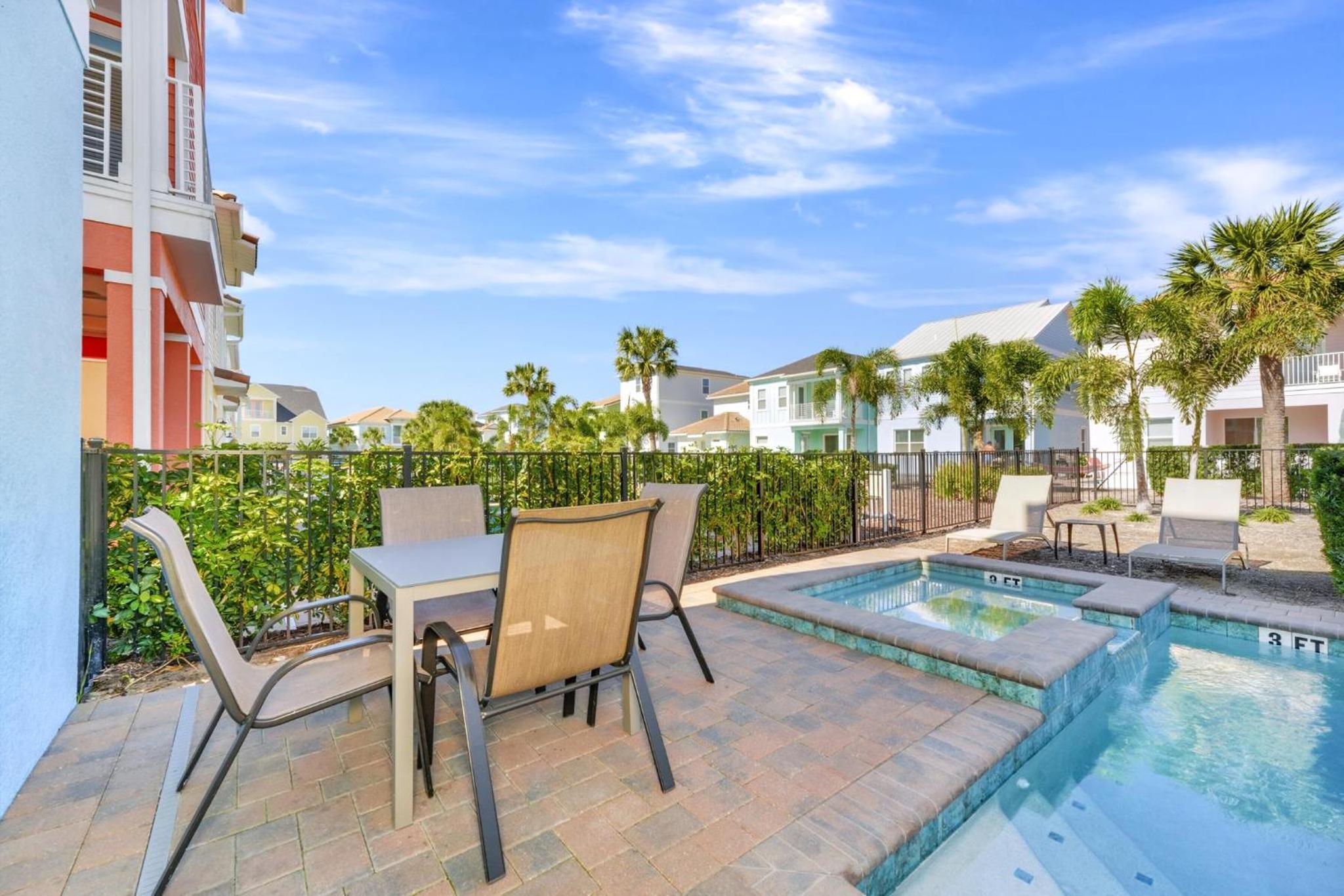 Spectacular Cottage With Private Pool Near Disney With Margaritaville Resort & Island H2O Access - 8026Kd