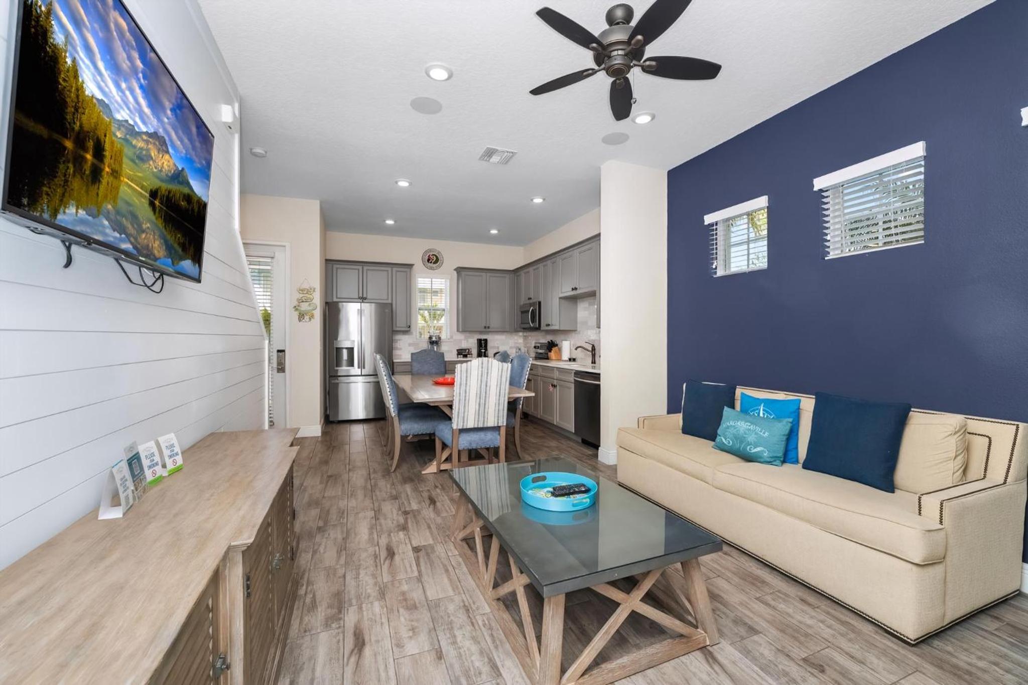 Pineapple Dream Cottage With Private Hot Tub Near Disney With Margaritaville Resort & Island H2O Access - 8000Sb