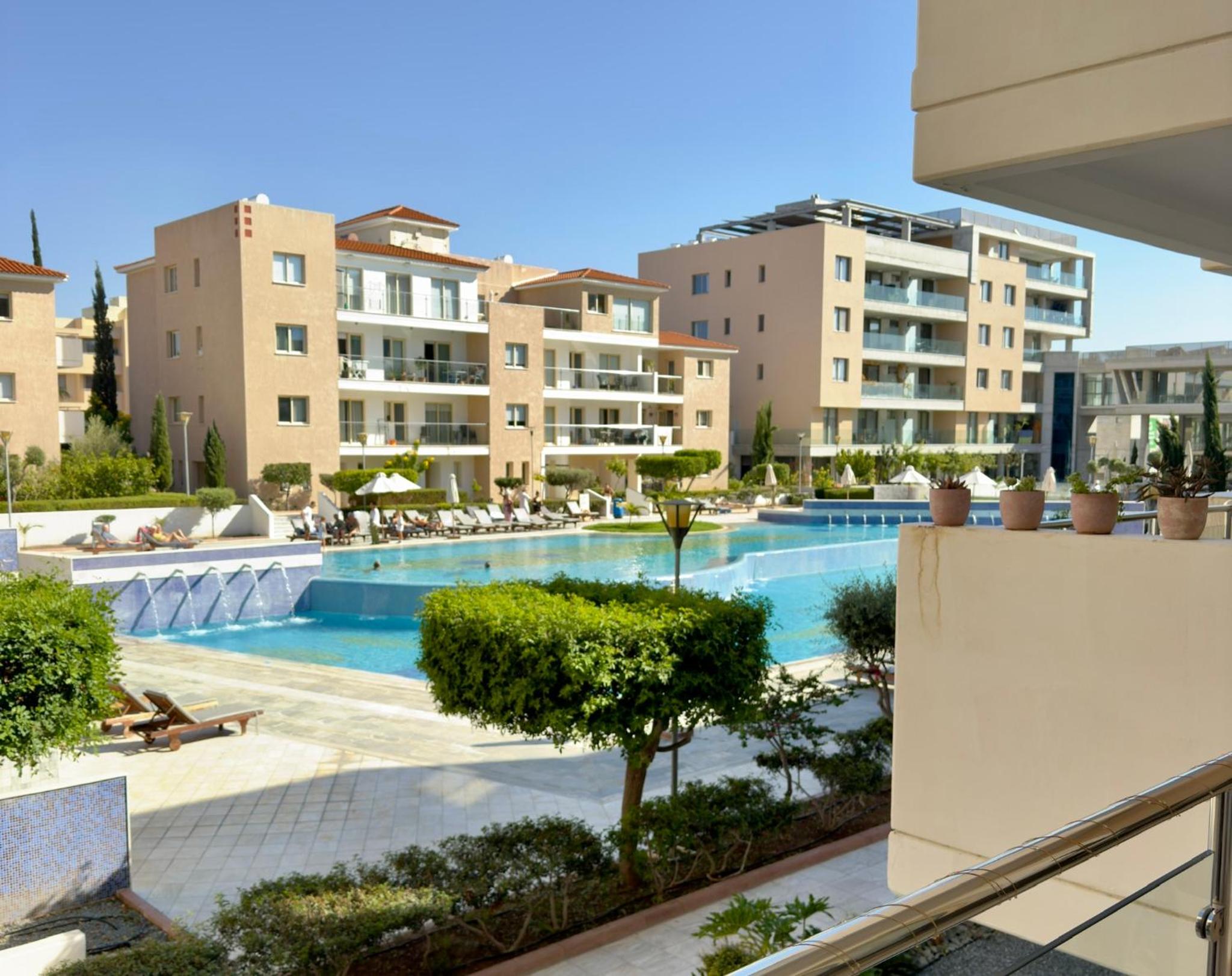 Modern Vacation Home at Elysia Park