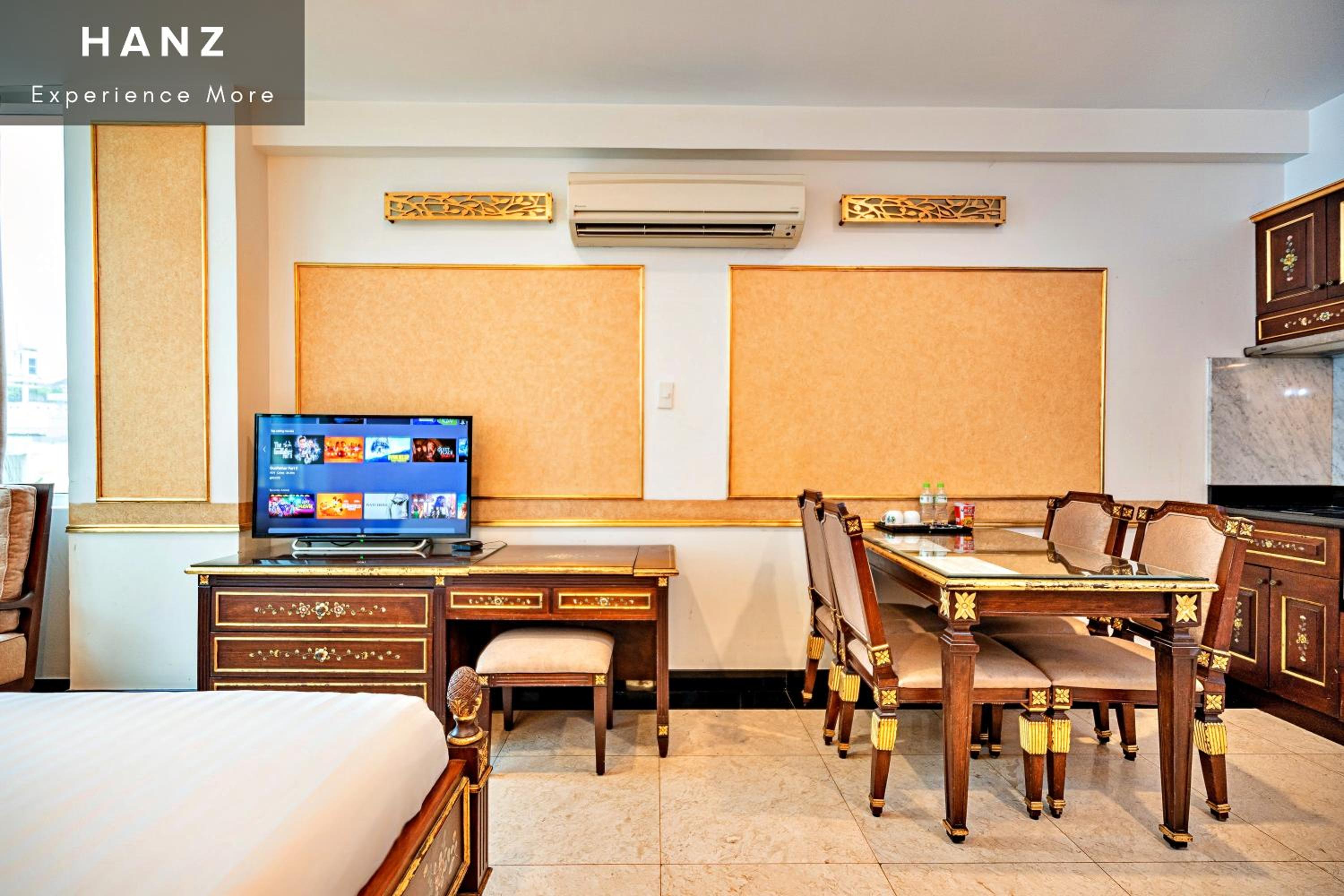 HANZ Business Suite 345AB Tran Hung Dao Street