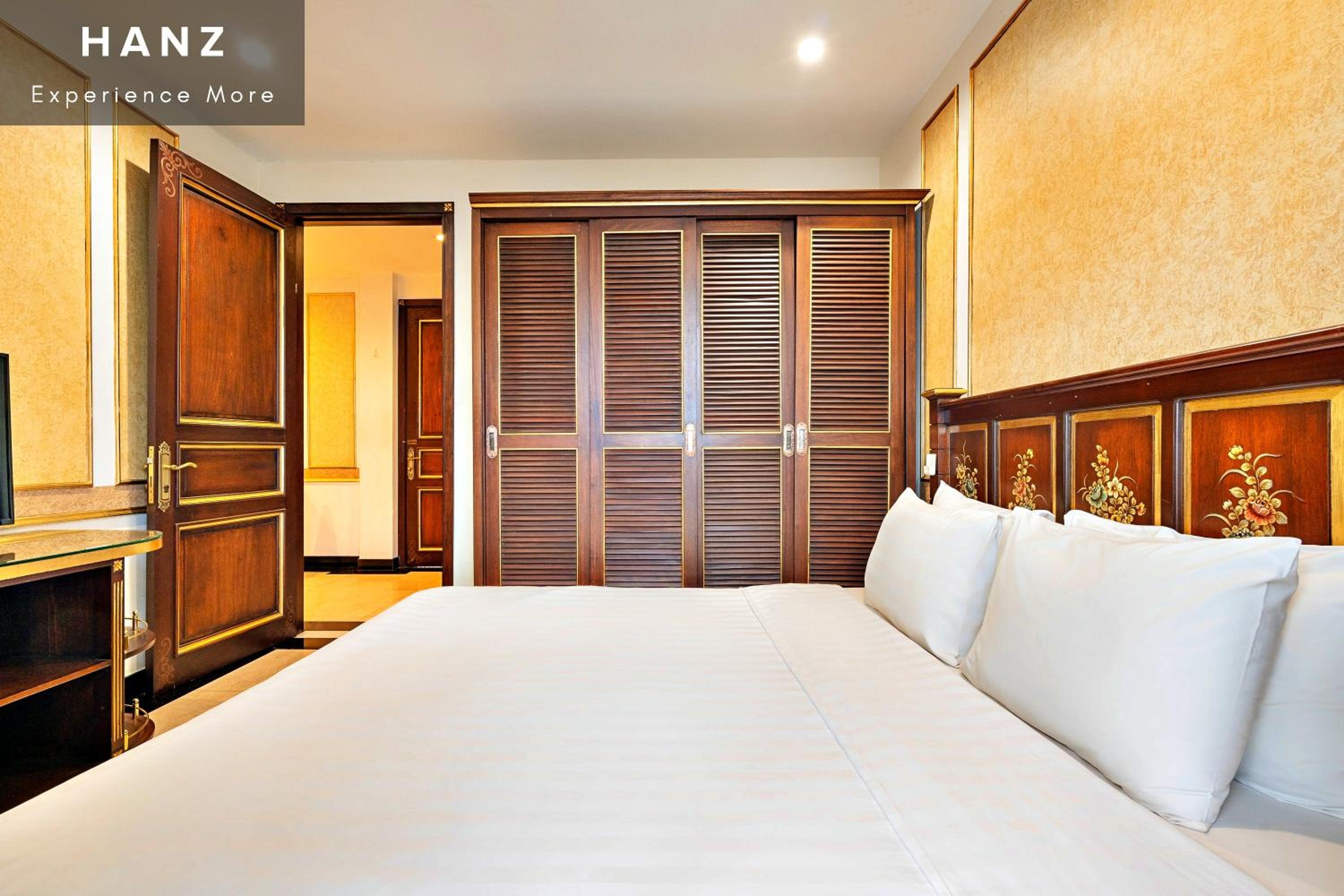 HANZ Business Suite 345AB Tran Hung Dao Street