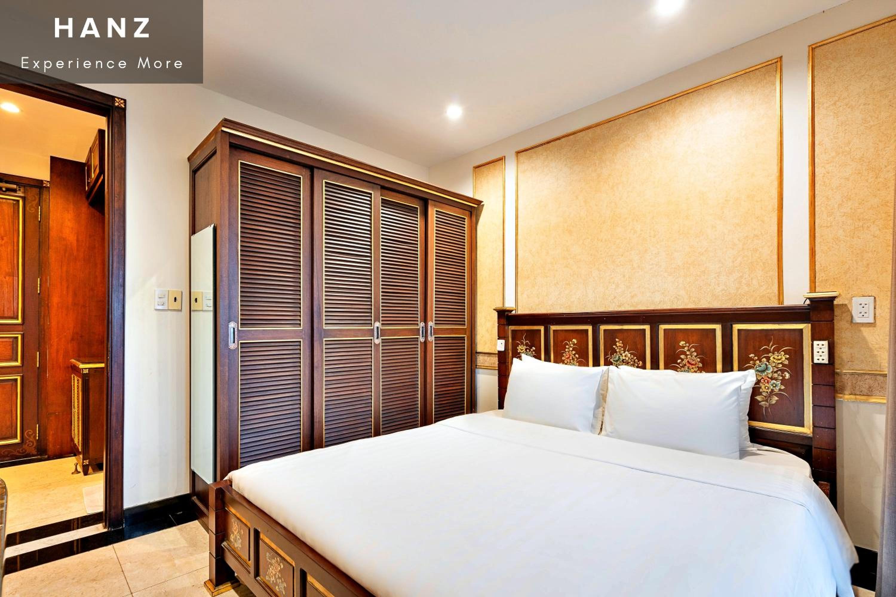 HANZ Business Suite 345AB Tran Hung Dao Street
