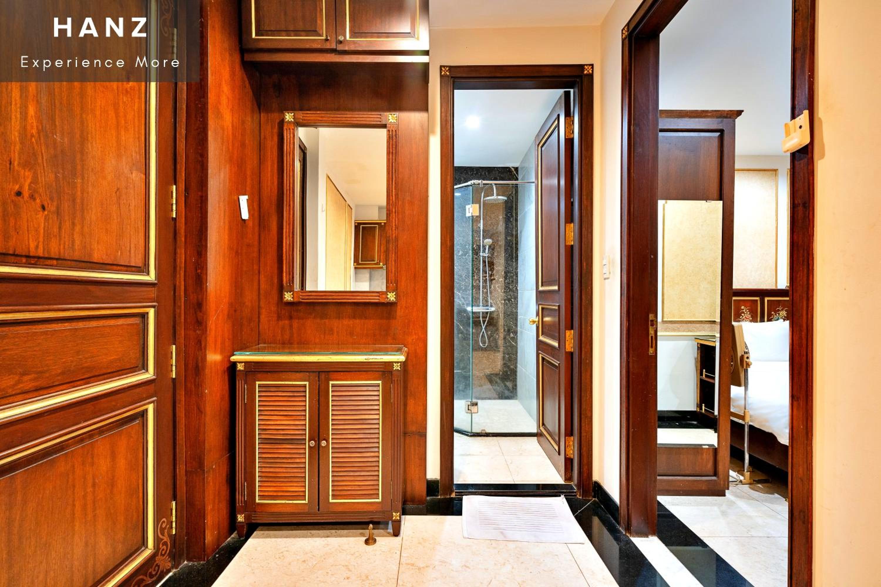 HANZ Business Suite 345AB Tran Hung Dao Street