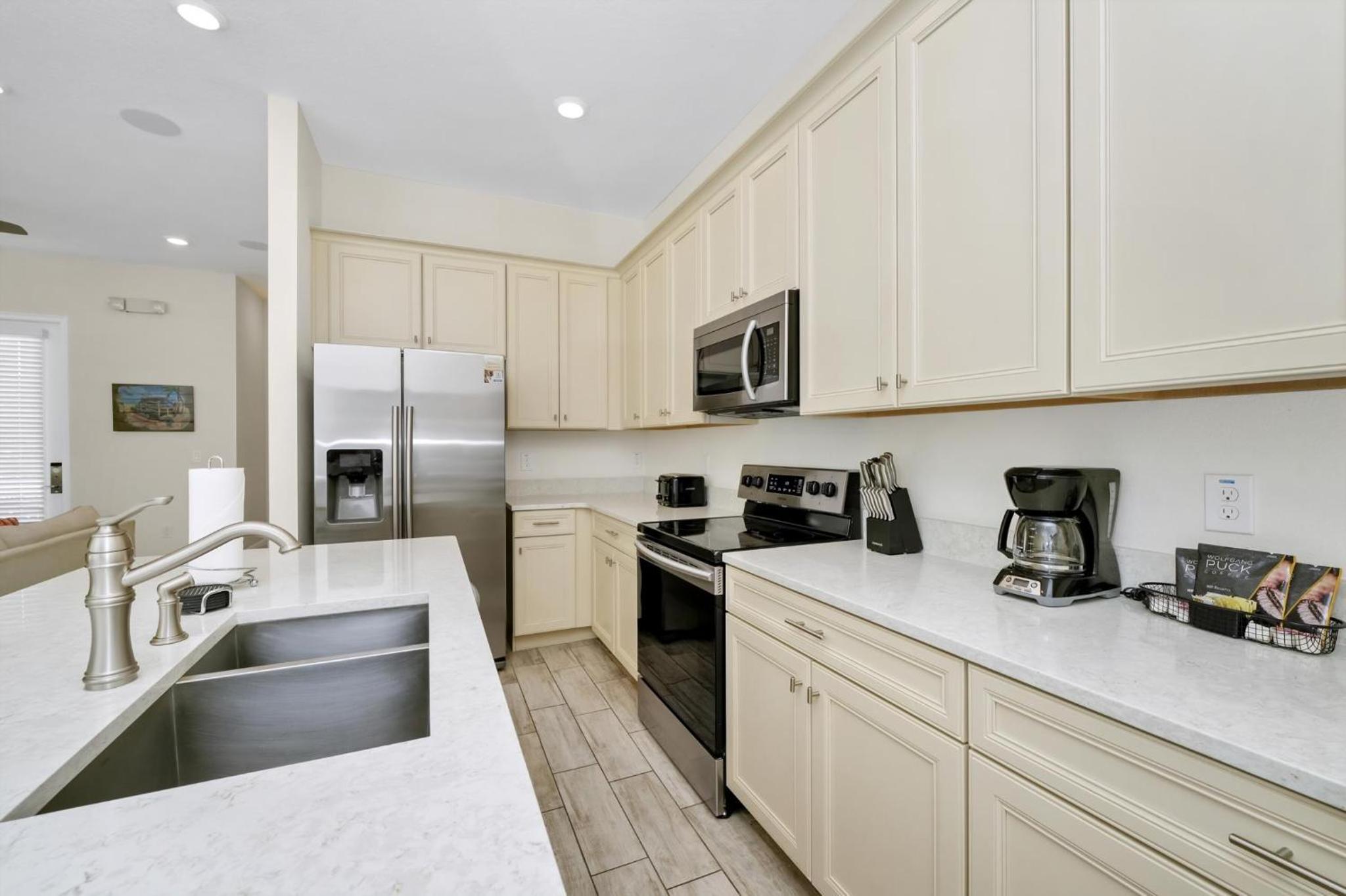 Dreamy Cottage Near Disney With Margaritaville Resort & Island H2O Access - 8069Kd