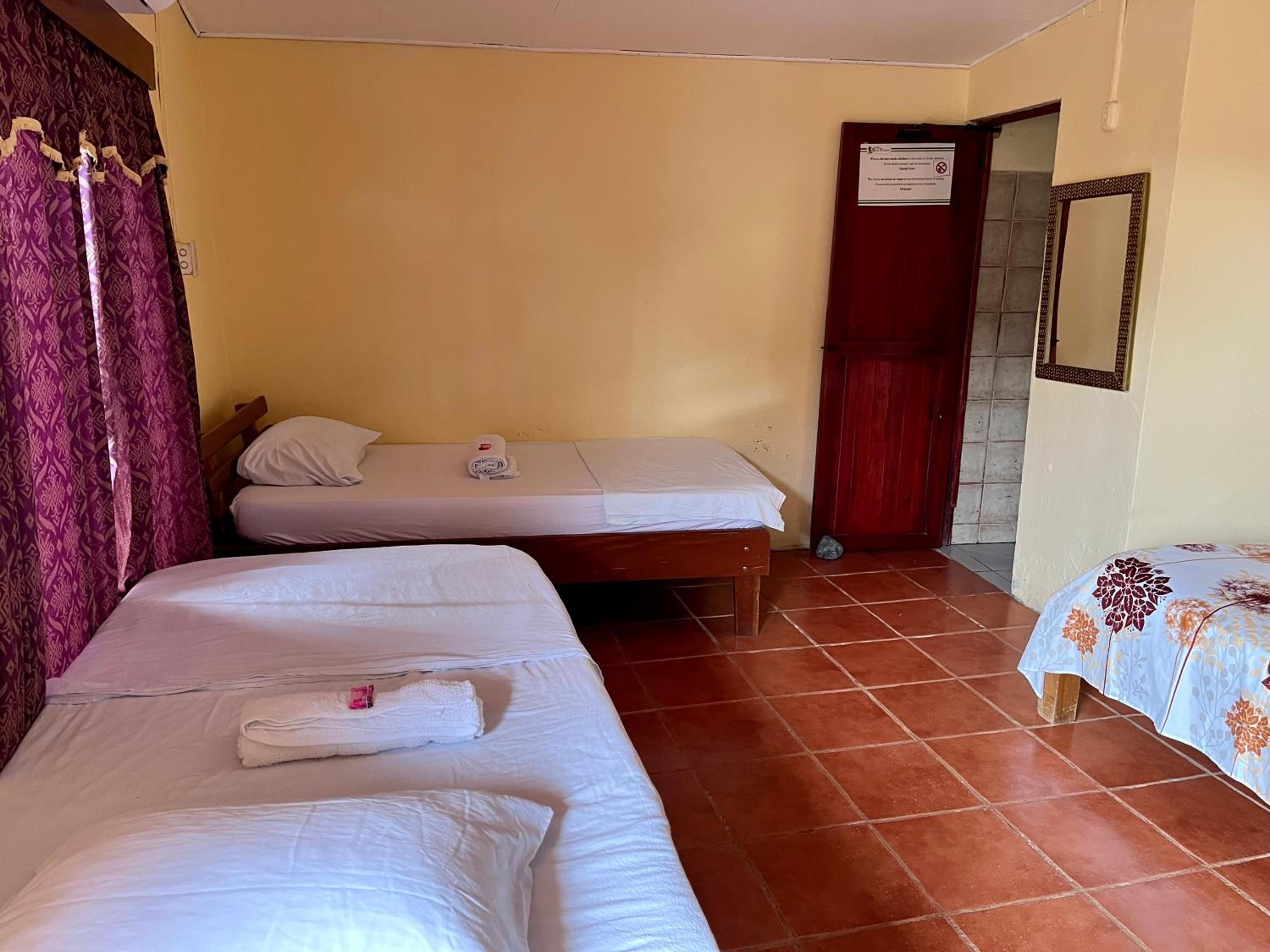 Cabinas Backpacker