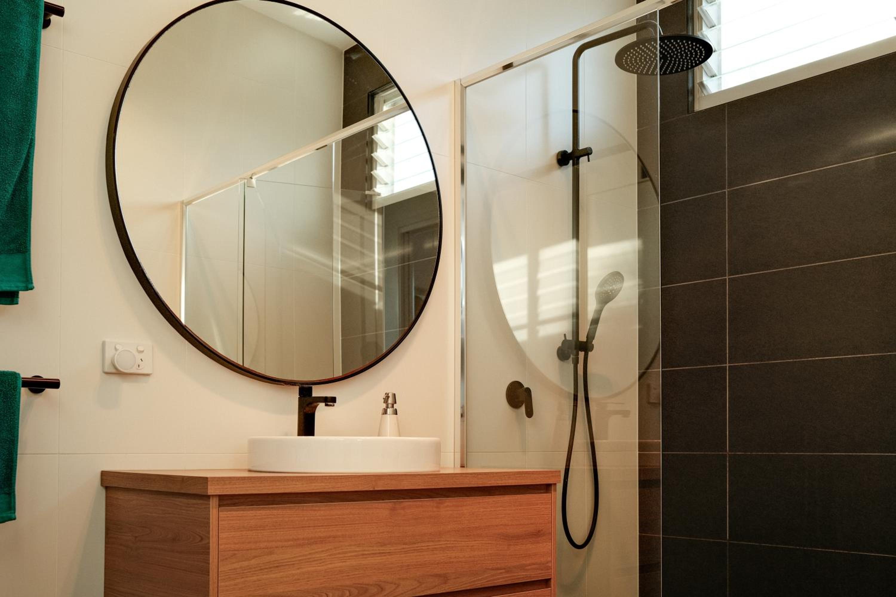 The Noosa Loft - Private, Close to Everything!