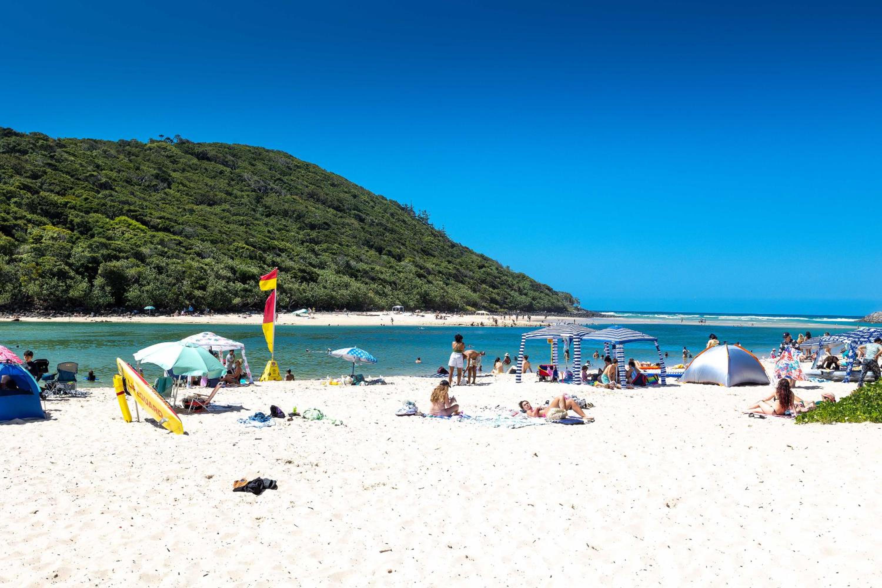 Beachside Palm Beach Luxury - 2 Bedroom Apartment