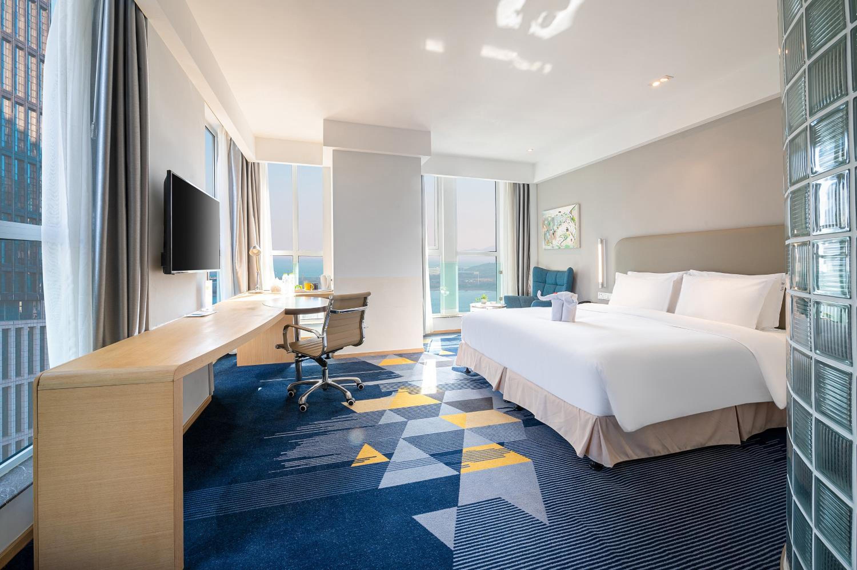 Holiday Inn Express - Qingdao West Coast by IHG