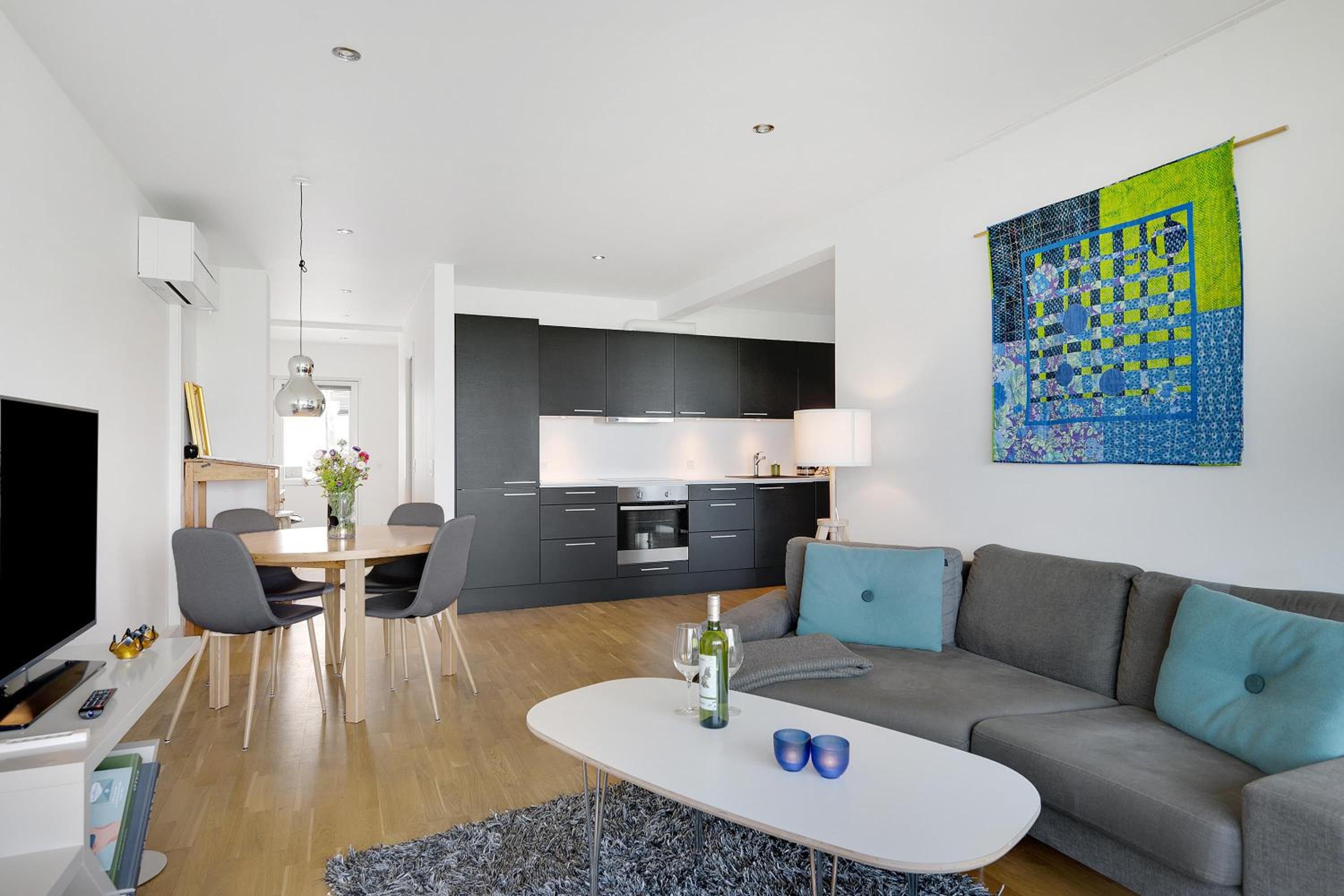 Bright And Inviting Holiday Apartment By Hotel Ebeltoft Strand In First Row With Full Views Of Ebeltoft Bay