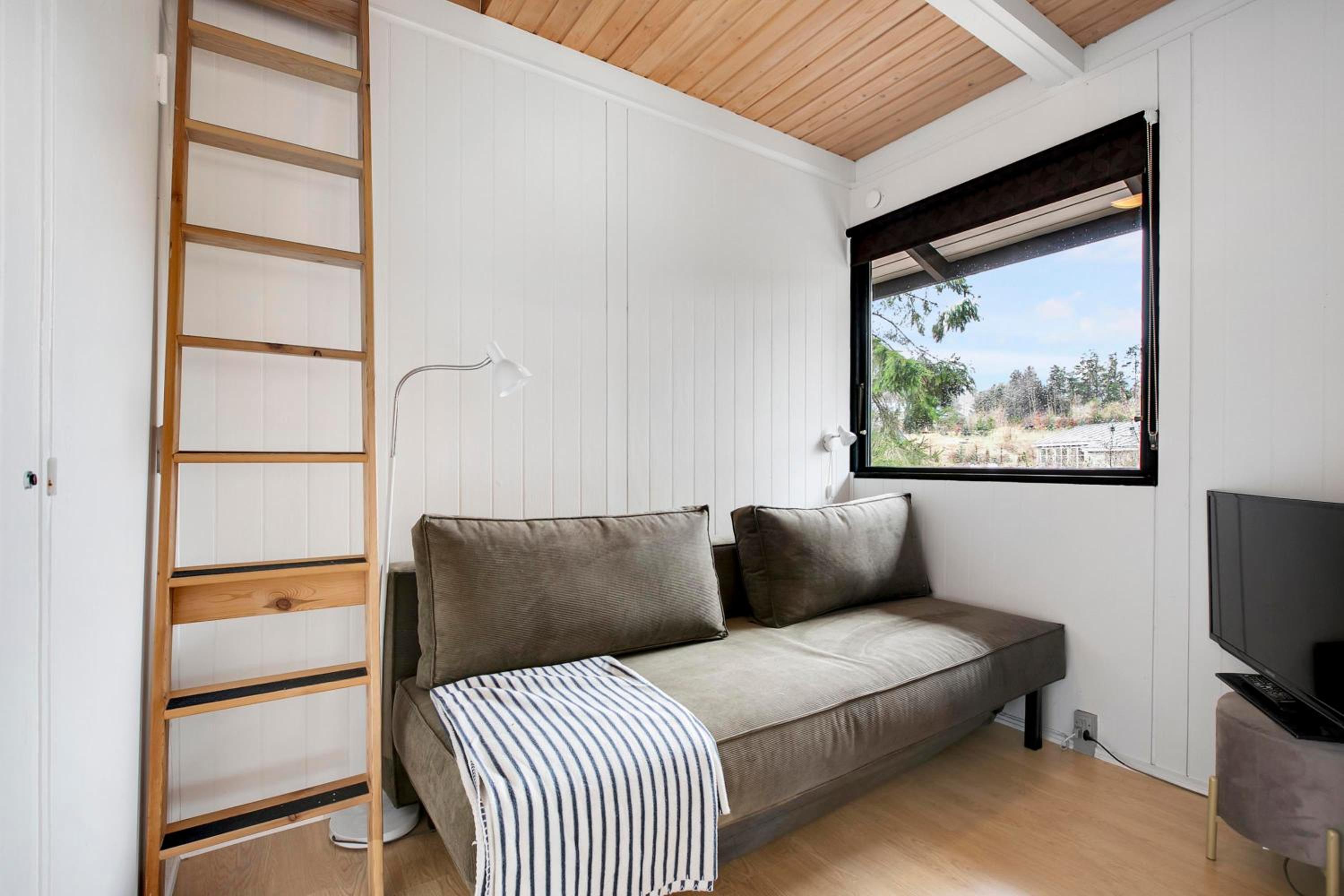 Cozy Holiday Home In The Heart Of Mols Bjerge Close To Beach And Nature