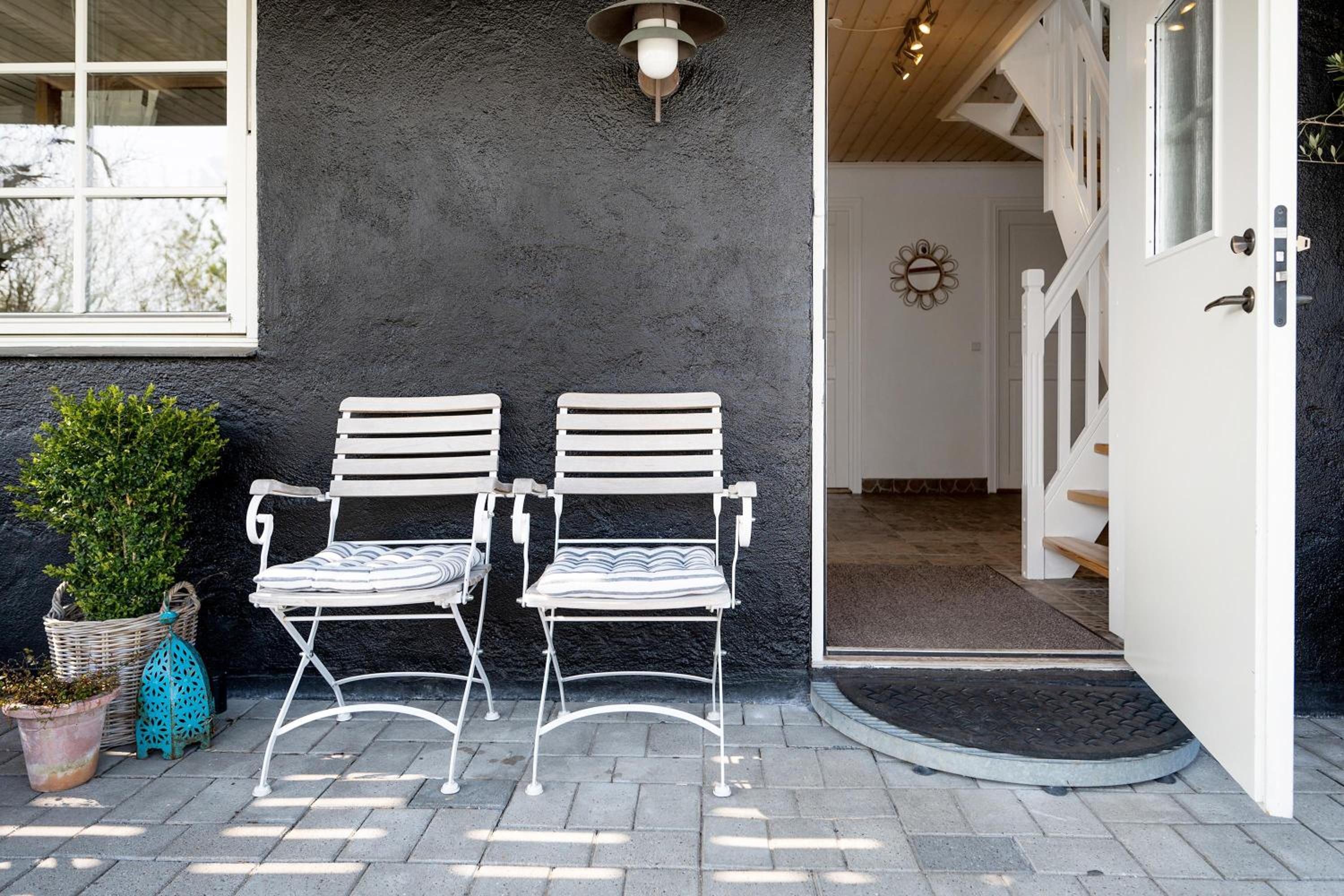 Stylish Two-Level Holiday Home With Stunning Views Near Ebeltoft