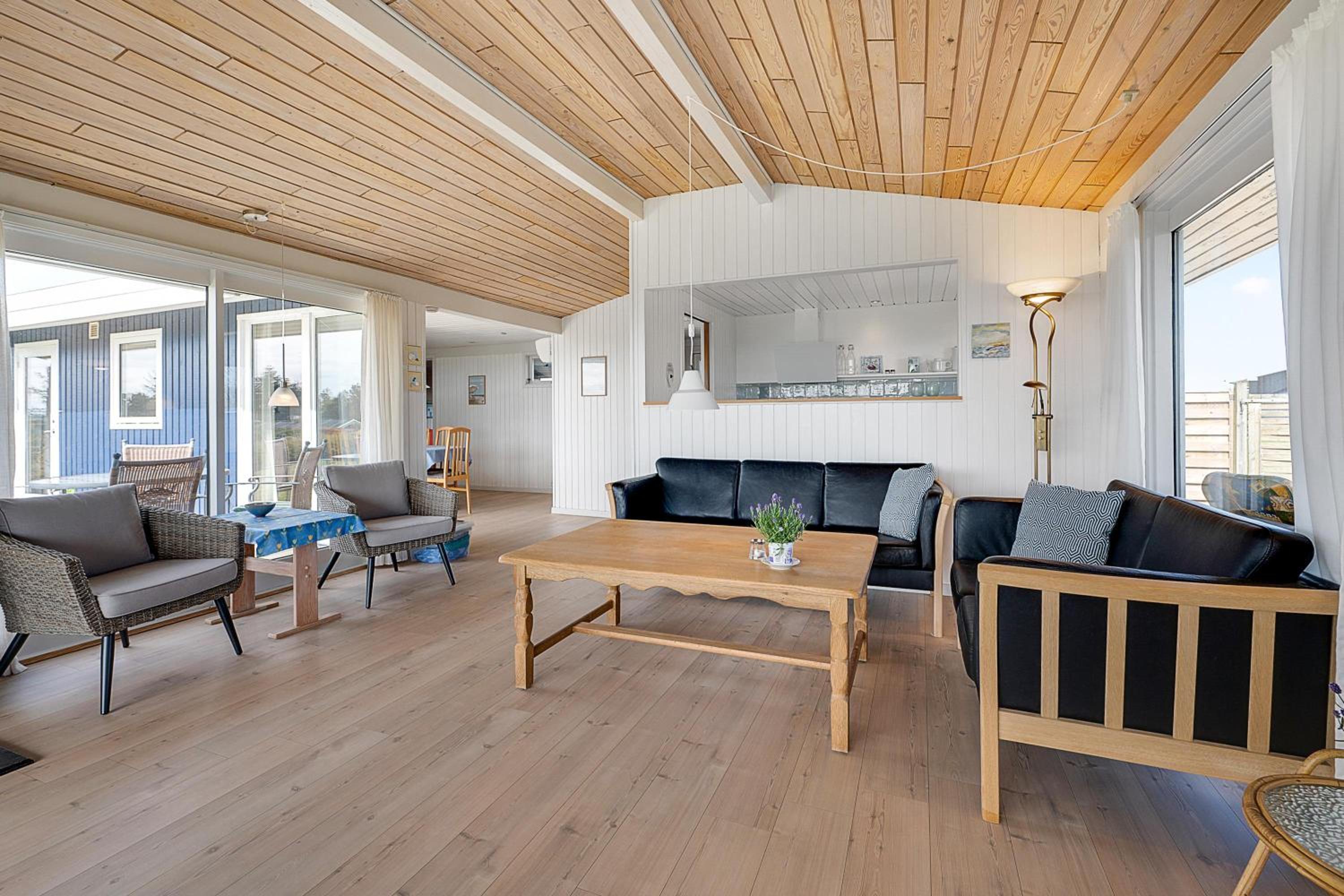 Well-Maintained Holiday Home With Panoramic Views Of Begtrup Bay