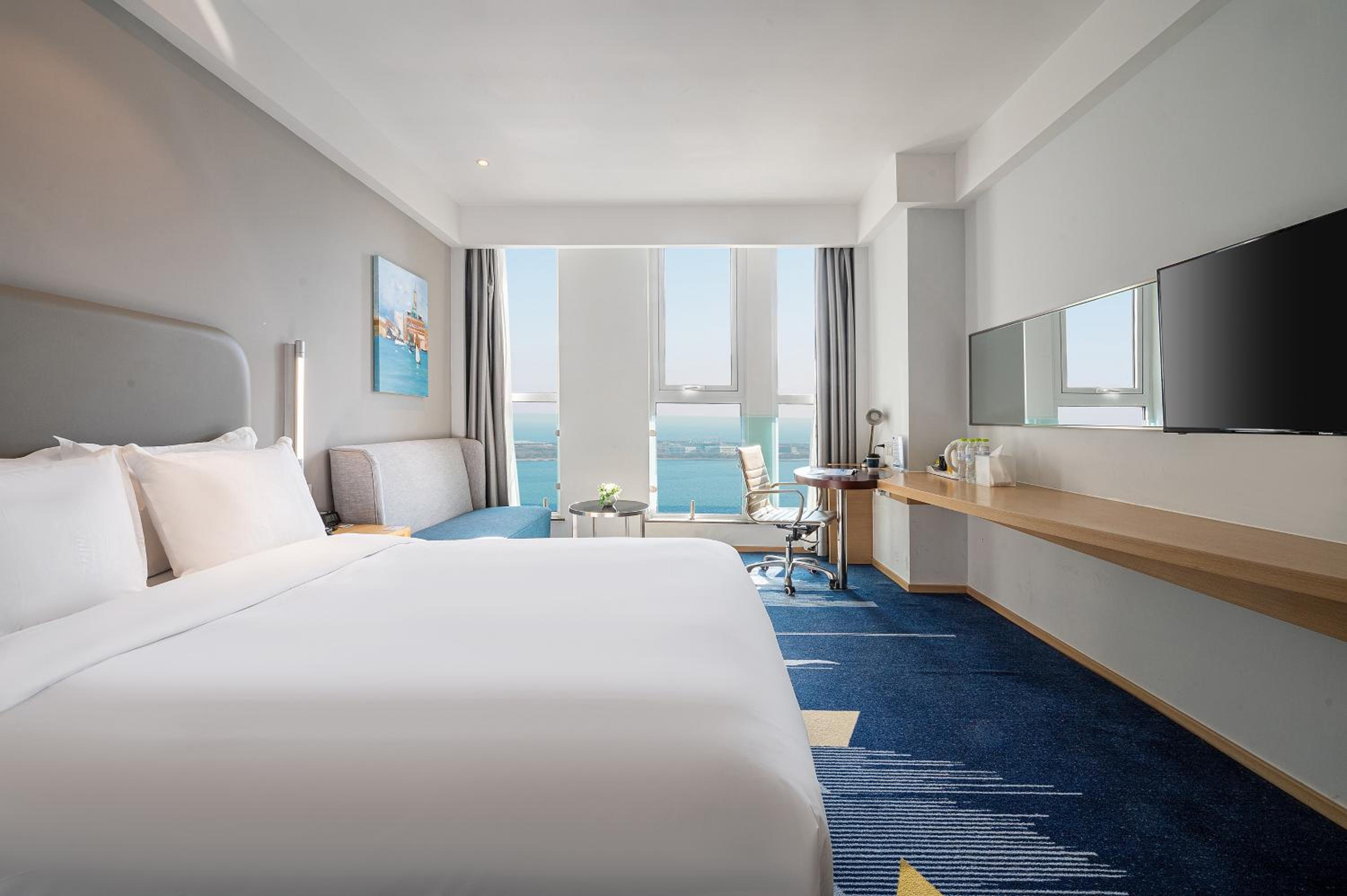 Holiday Inn Express - Qingdao West Coast by IHG