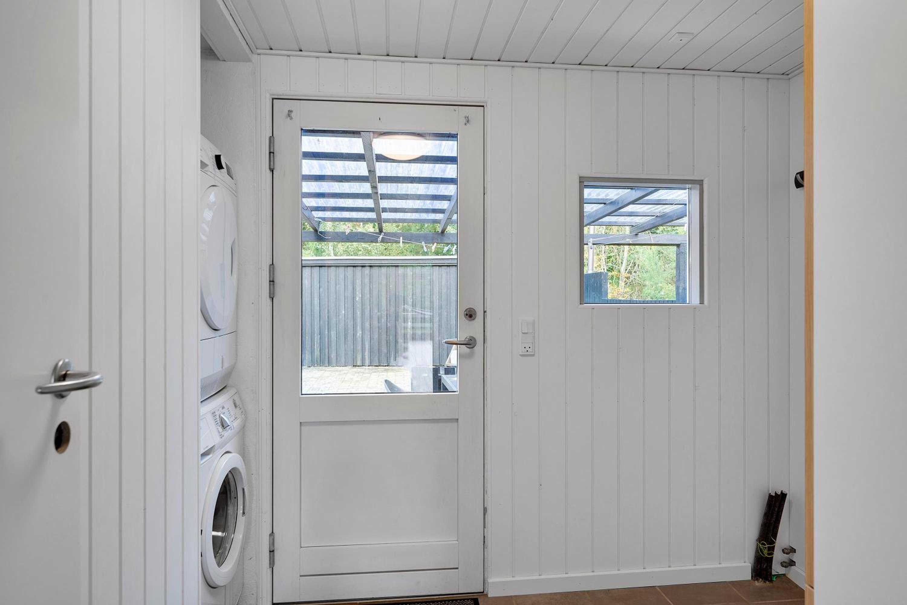Awesome Home In Ebeltoft With 4 Bedrooms And Wifi view 5