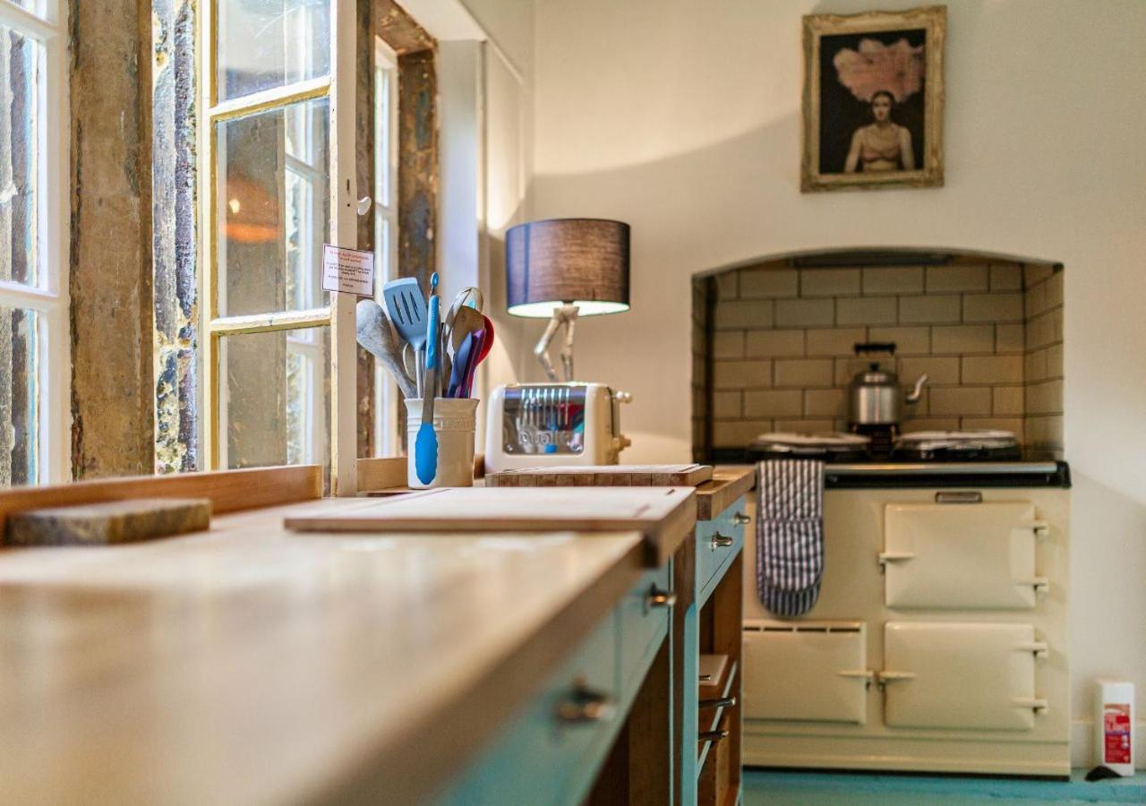 Artisan Hall: 4BD Stunning Grandeur in Cotswolds view 3