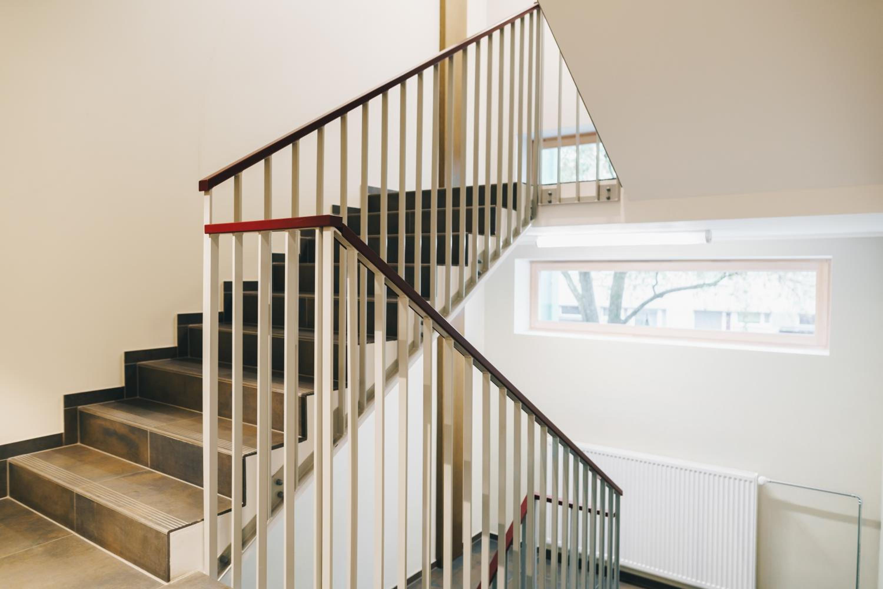 Family apartment with balcony and free parking