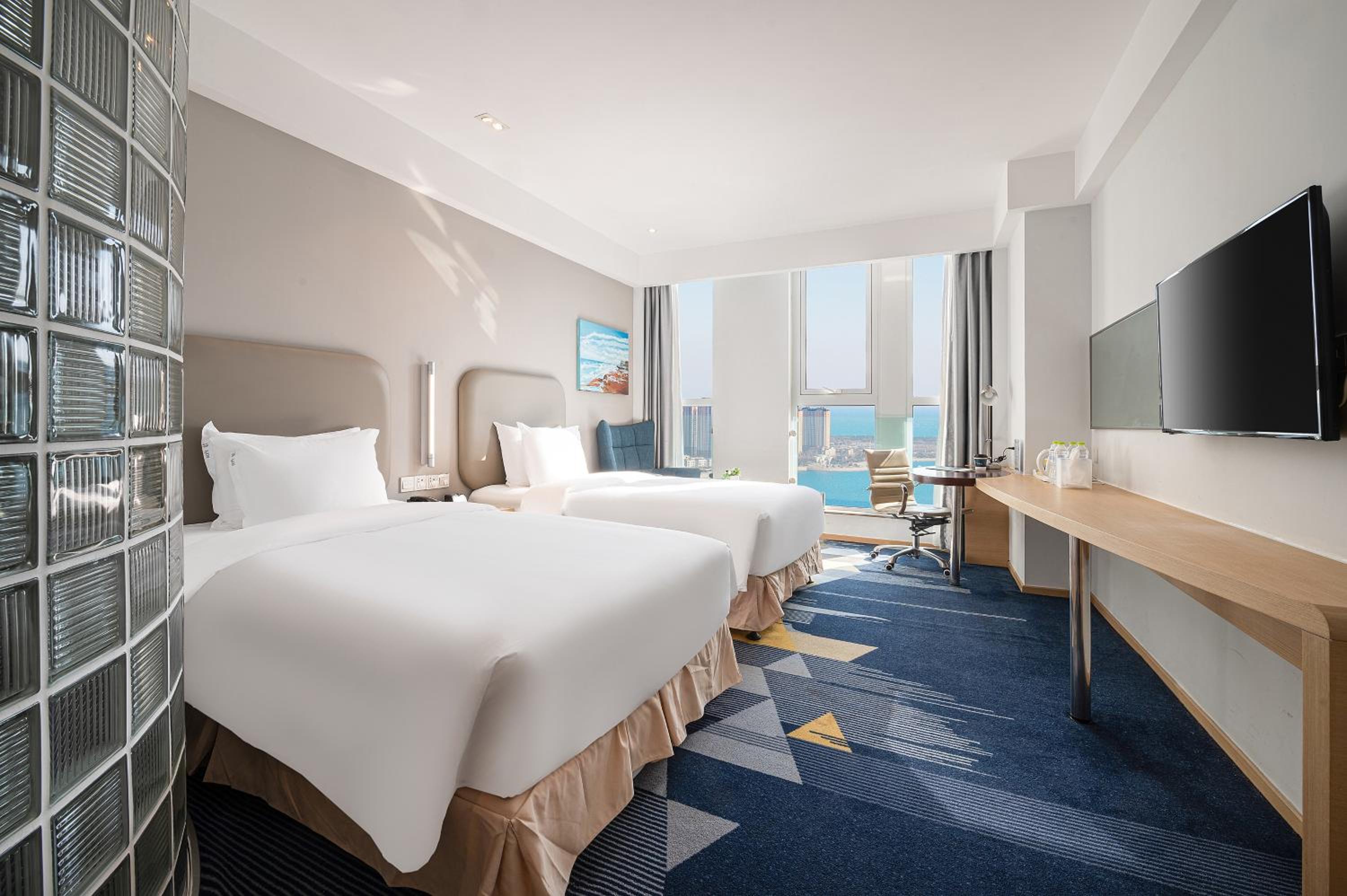 Holiday Inn Express - Qingdao West Coast by IHG
