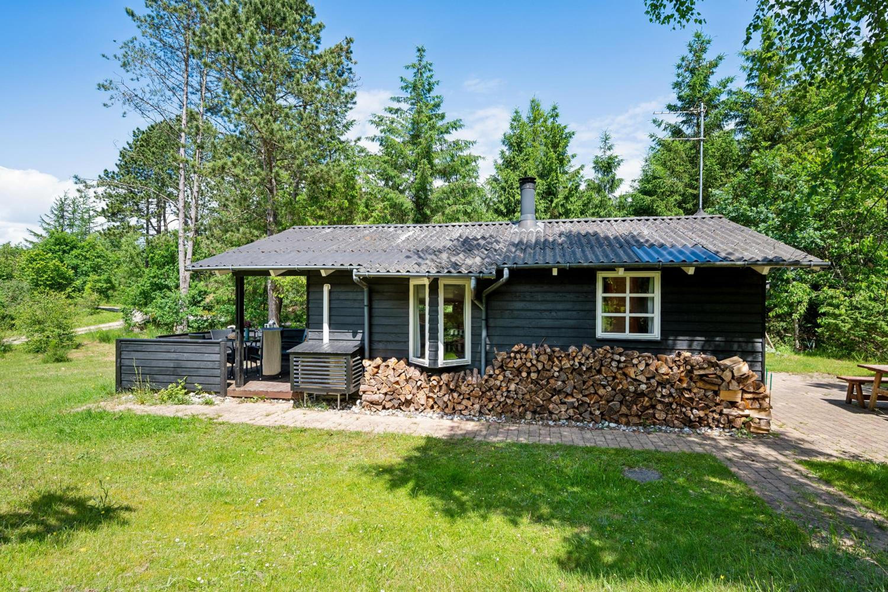 Hyggeligt Hus Ved Handrup Bakker