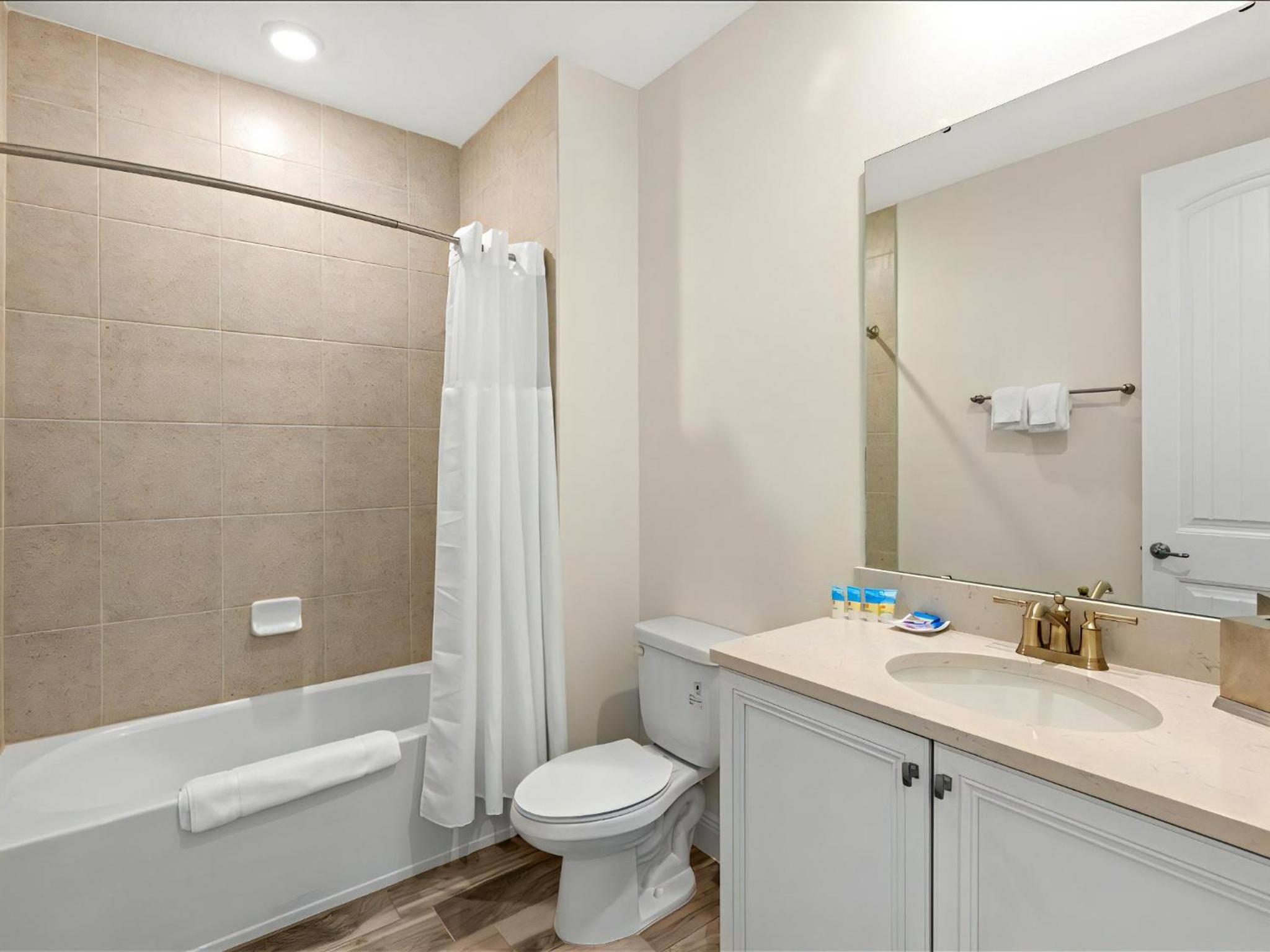 Emerald Escape Villa Near Disney with Margaritaville Resort Access - 2927CL