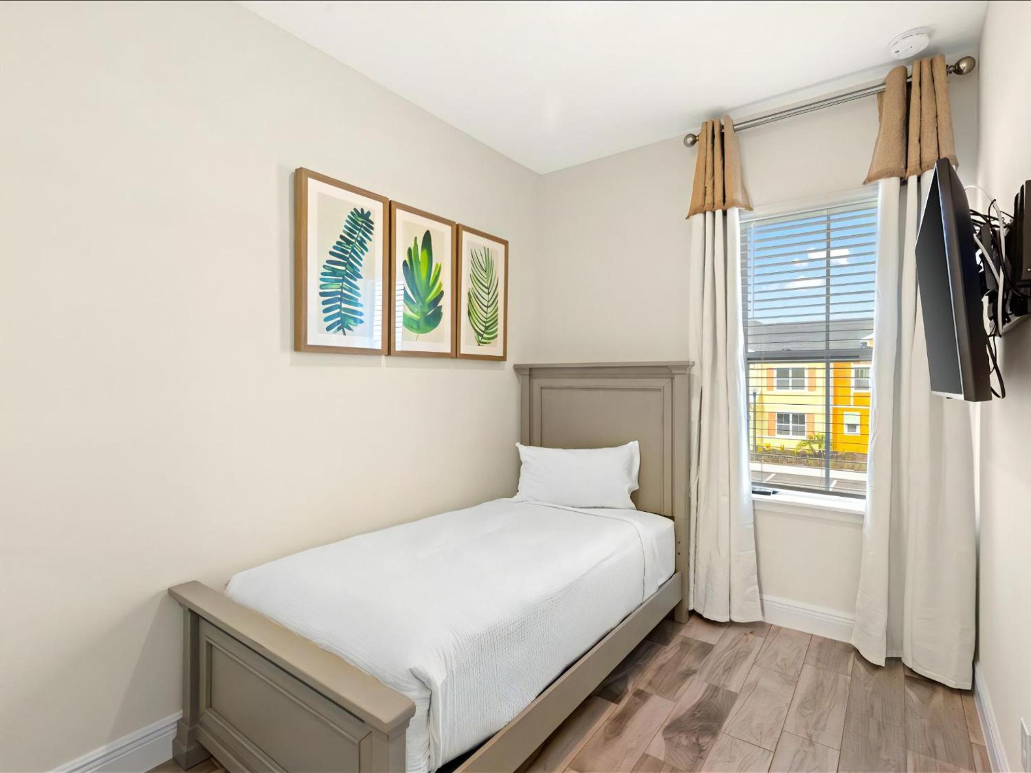Emerald Escape Villa Near Disney with Margaritaville Resort Access - 2927CL