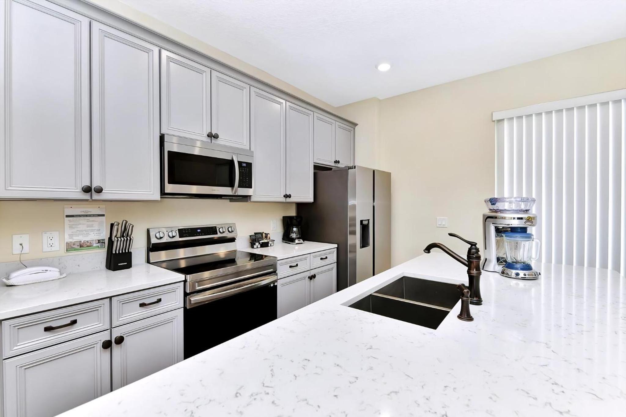 Breezy Blue Villa Near Disney With Margaritaville Resort & Island H20 Waterpark Access - 2997Cs