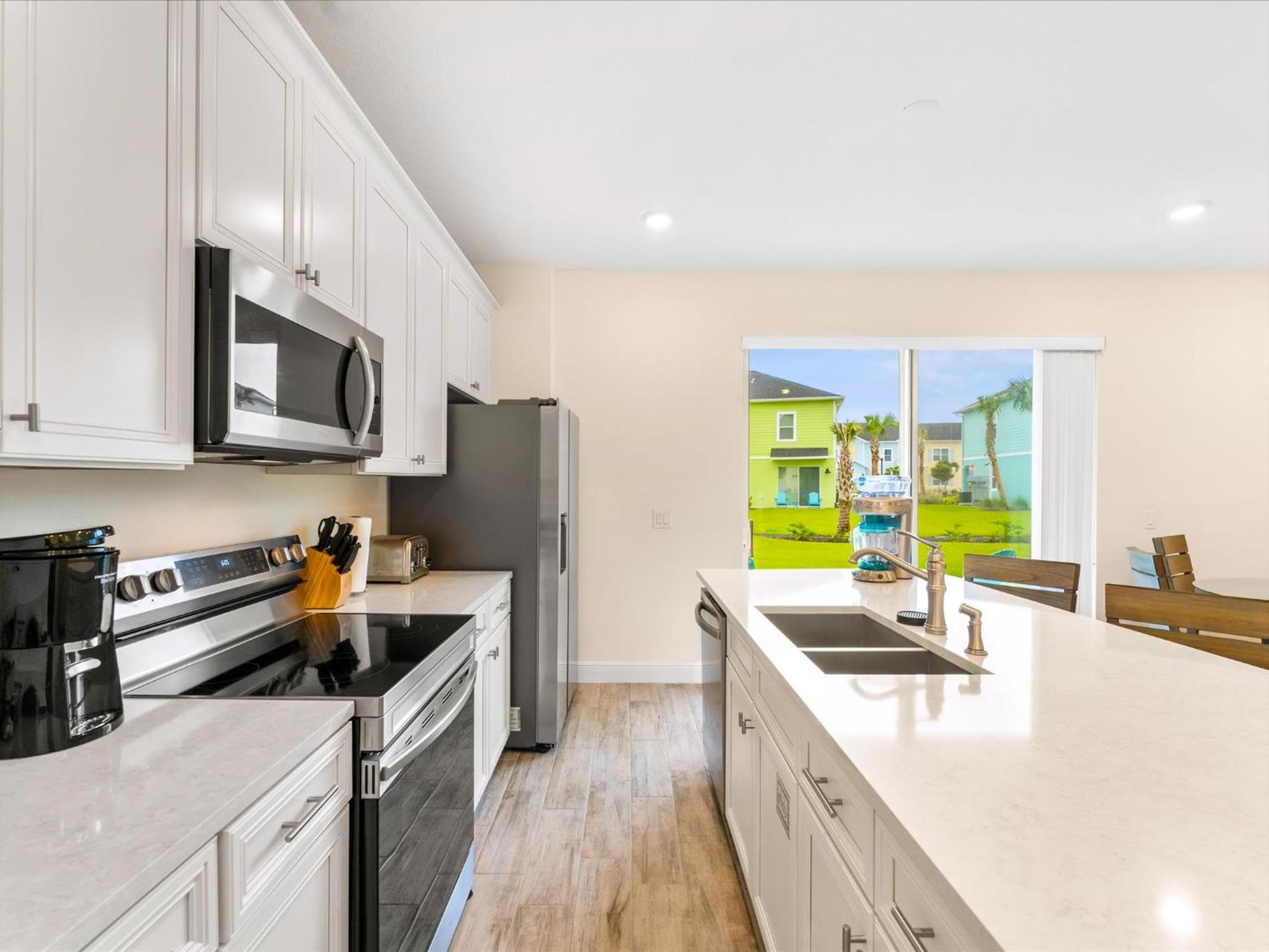 Sunny Villa Near Disney with Margaritaville Resort Access - 2967CL