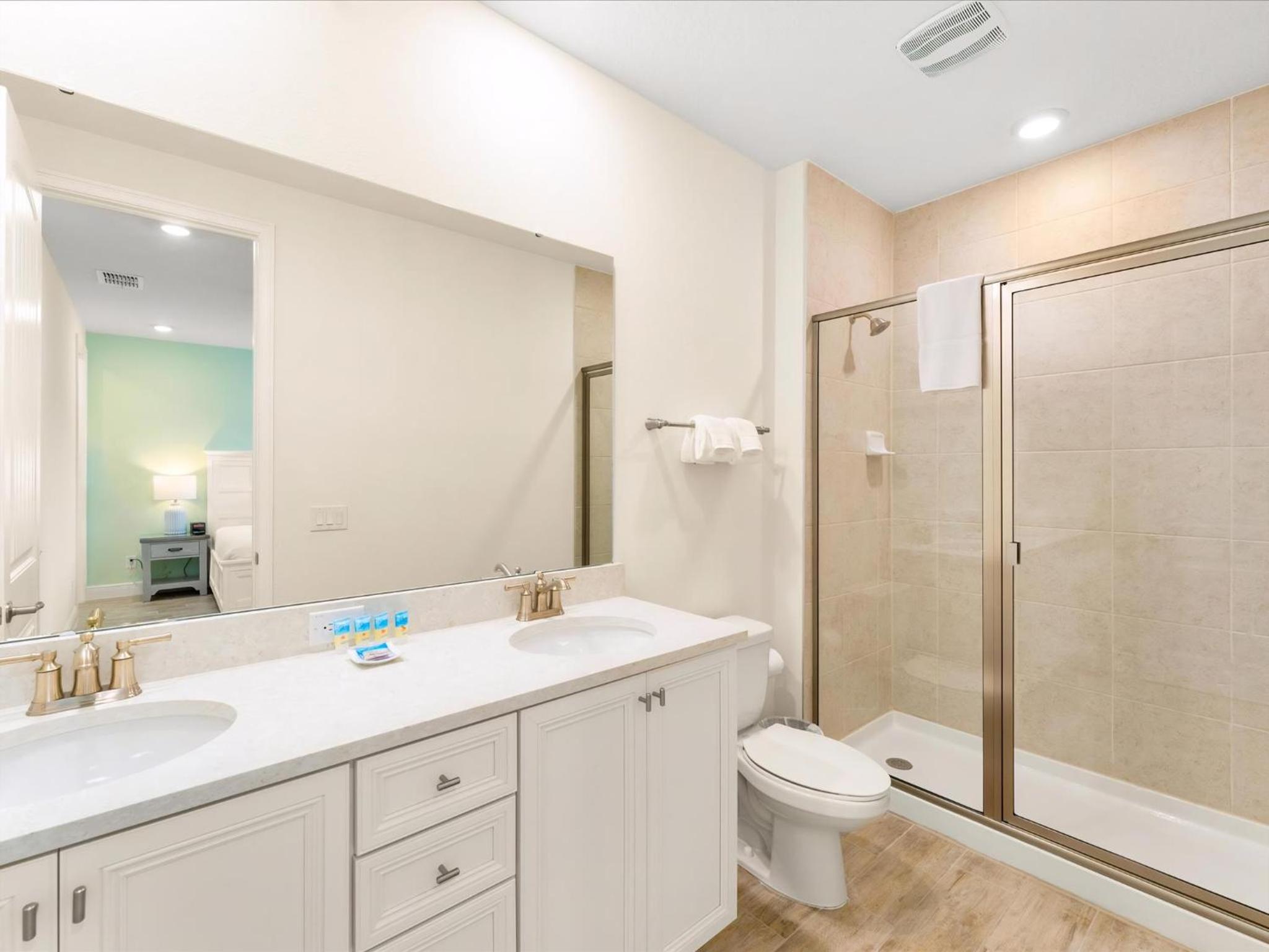 Sunny Villa Near Disney with Margaritaville Resort Access - 2967CL