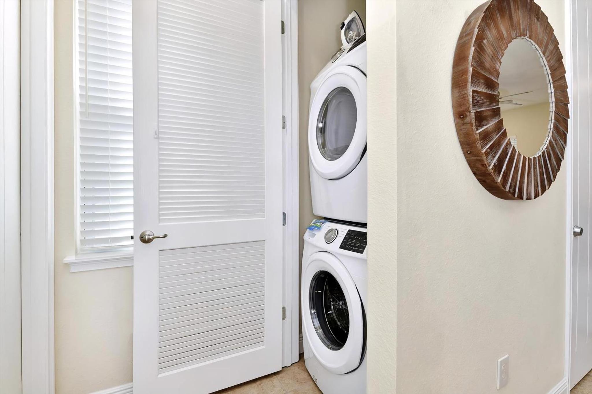 Casa Blanca Cottage With Hot Tub Near Disney With Margaritaville Resort & Island H2O Access - 8032Su