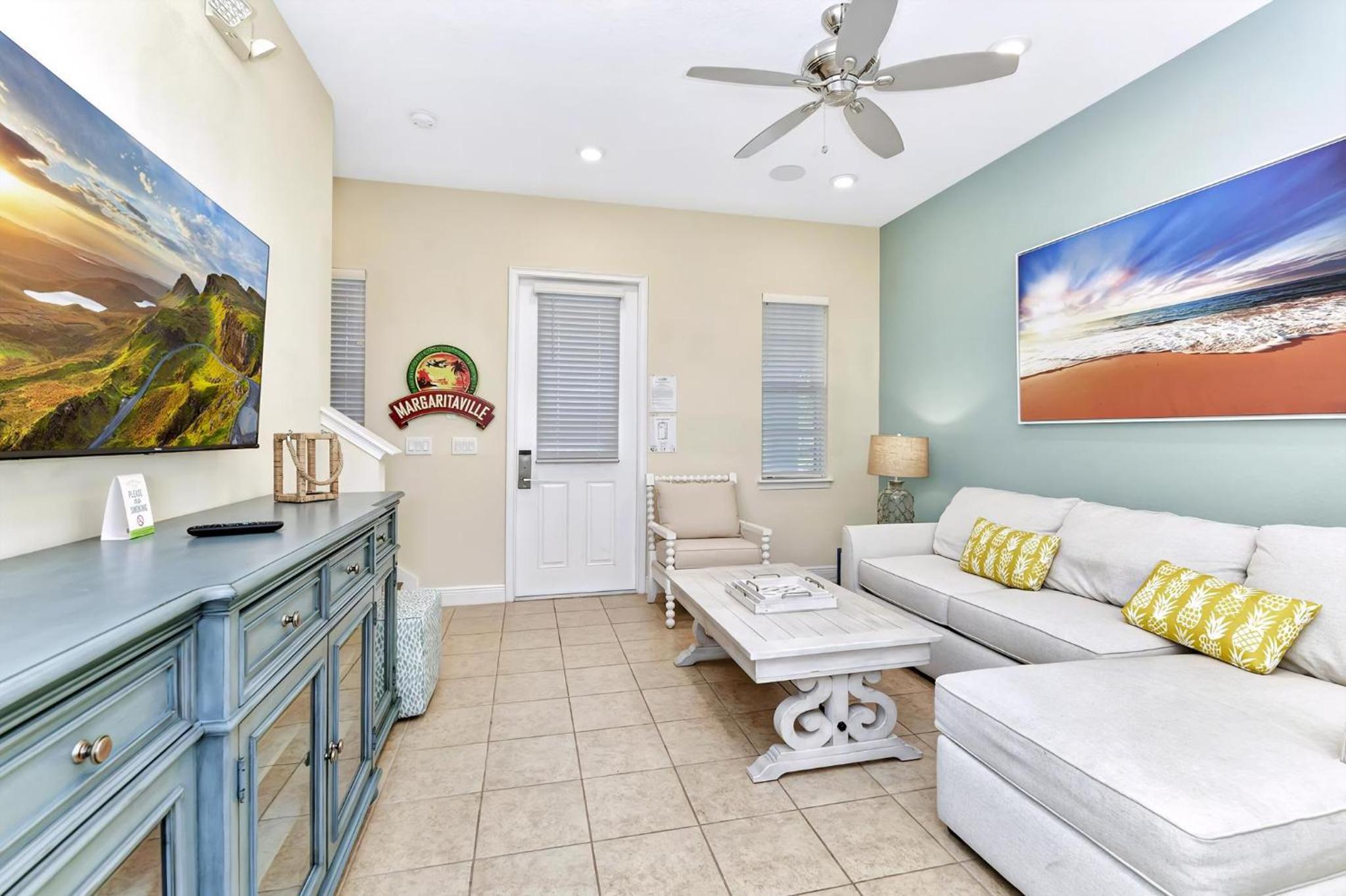 Casa Blanca Cottage With Hot Tub Near Disney With Margaritaville Resort & Island H2O Access - 8032Su
