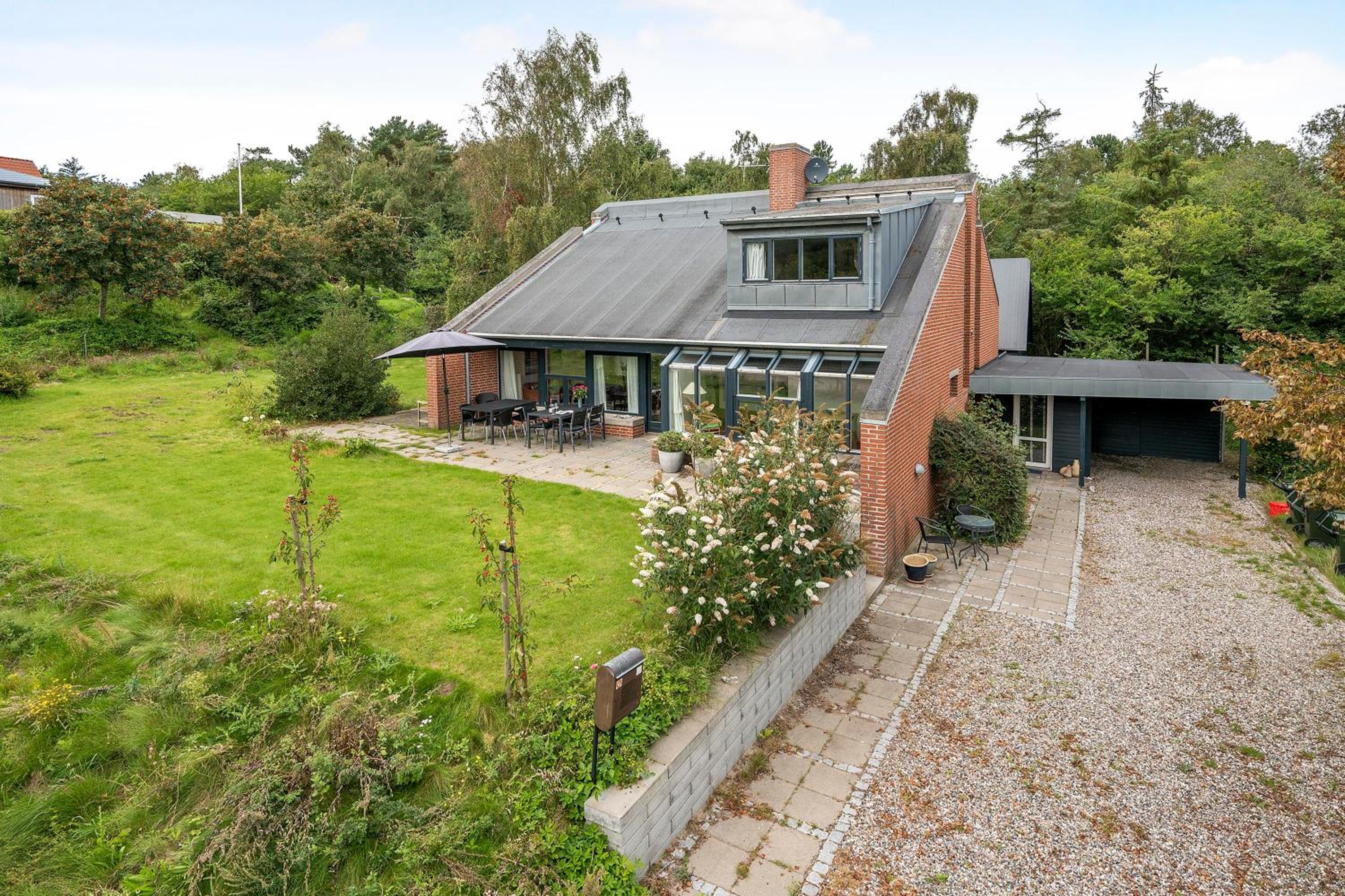 Charming Split-Level Holiday Home On Scenic Helgenæs