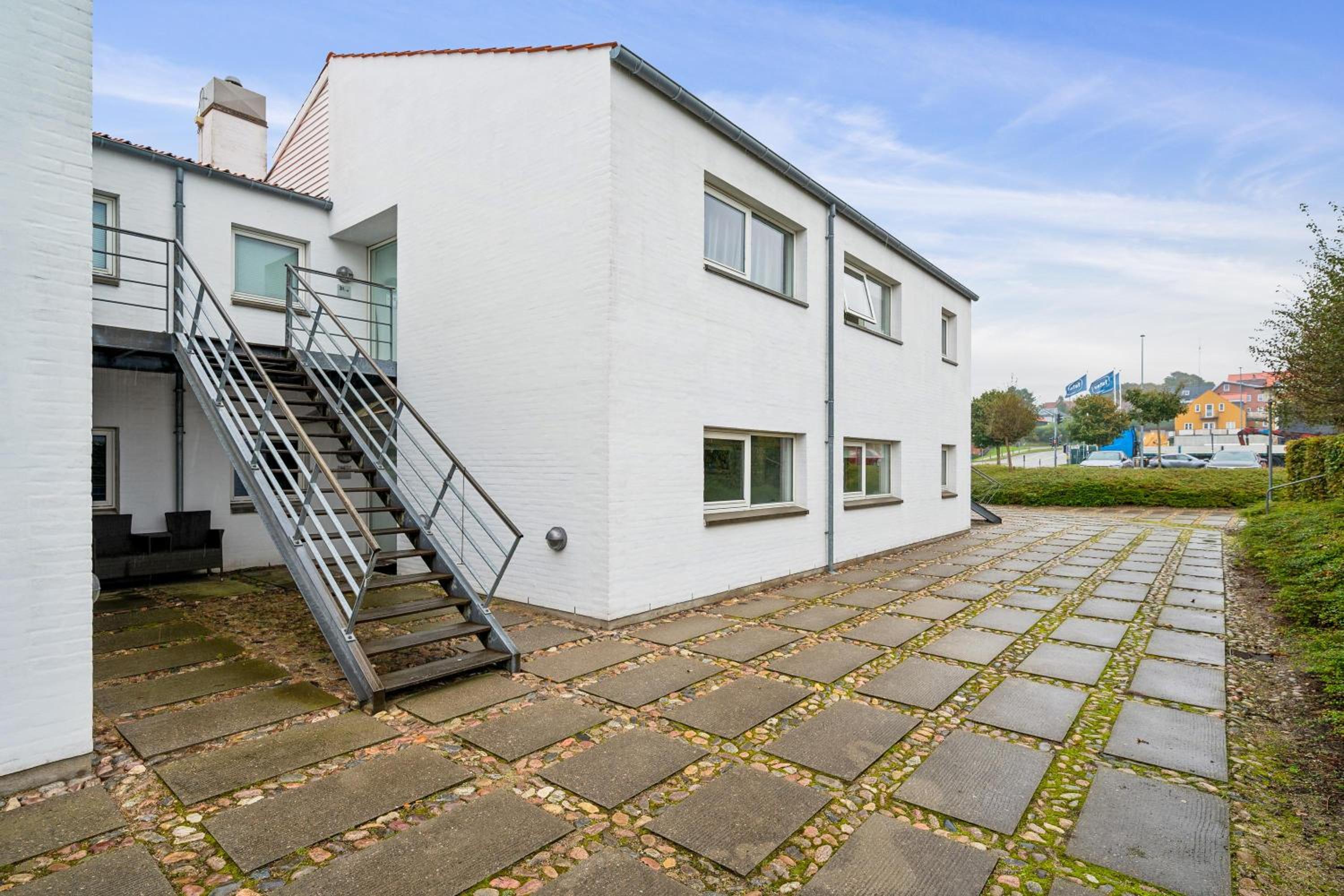 Beautiful Ground-Floor Holiday Apartment With Sea View Perfect For An Ebeltoft Coastal Stay