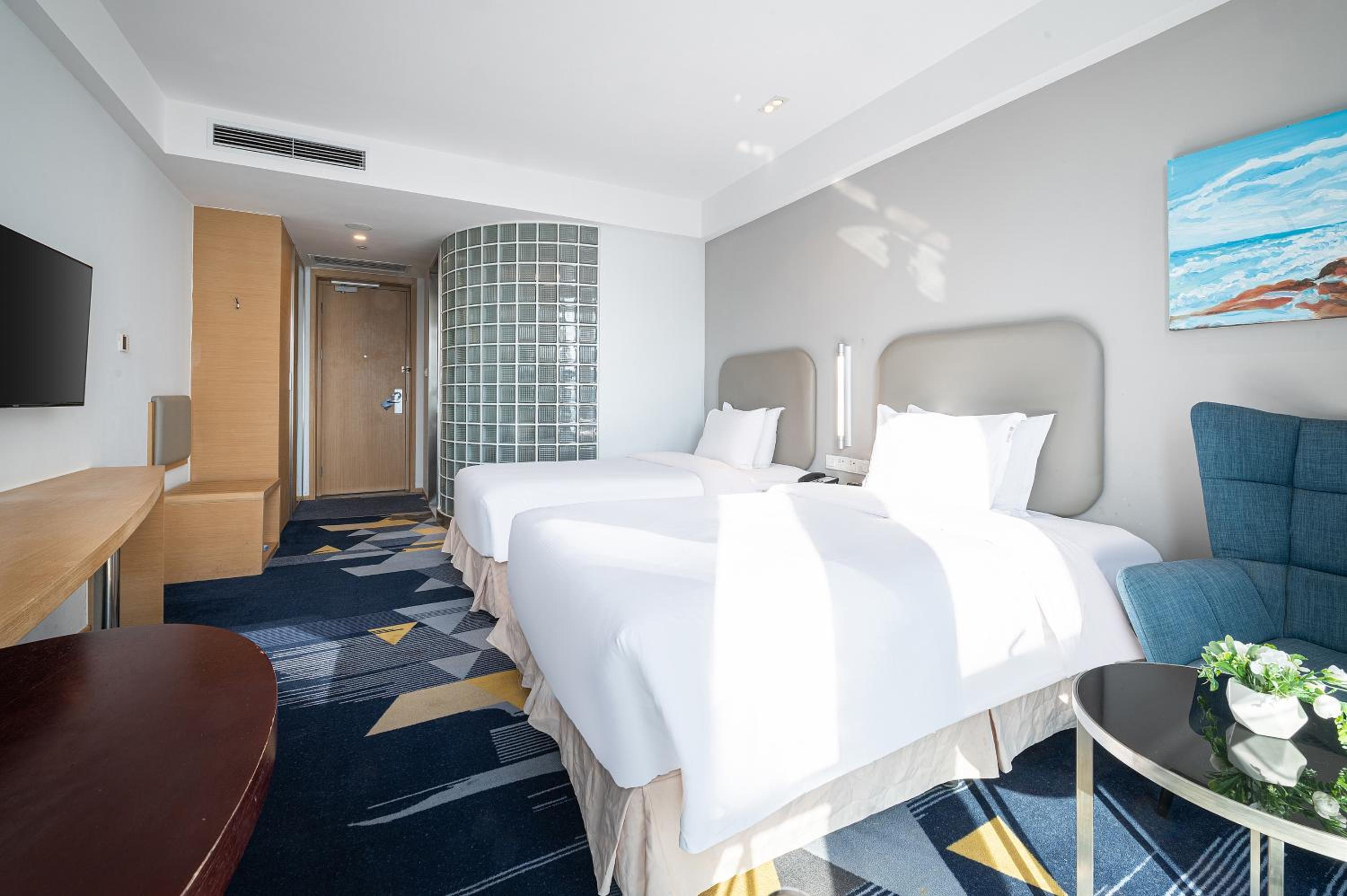 Holiday Inn Express - Qingdao West Coast by IHG