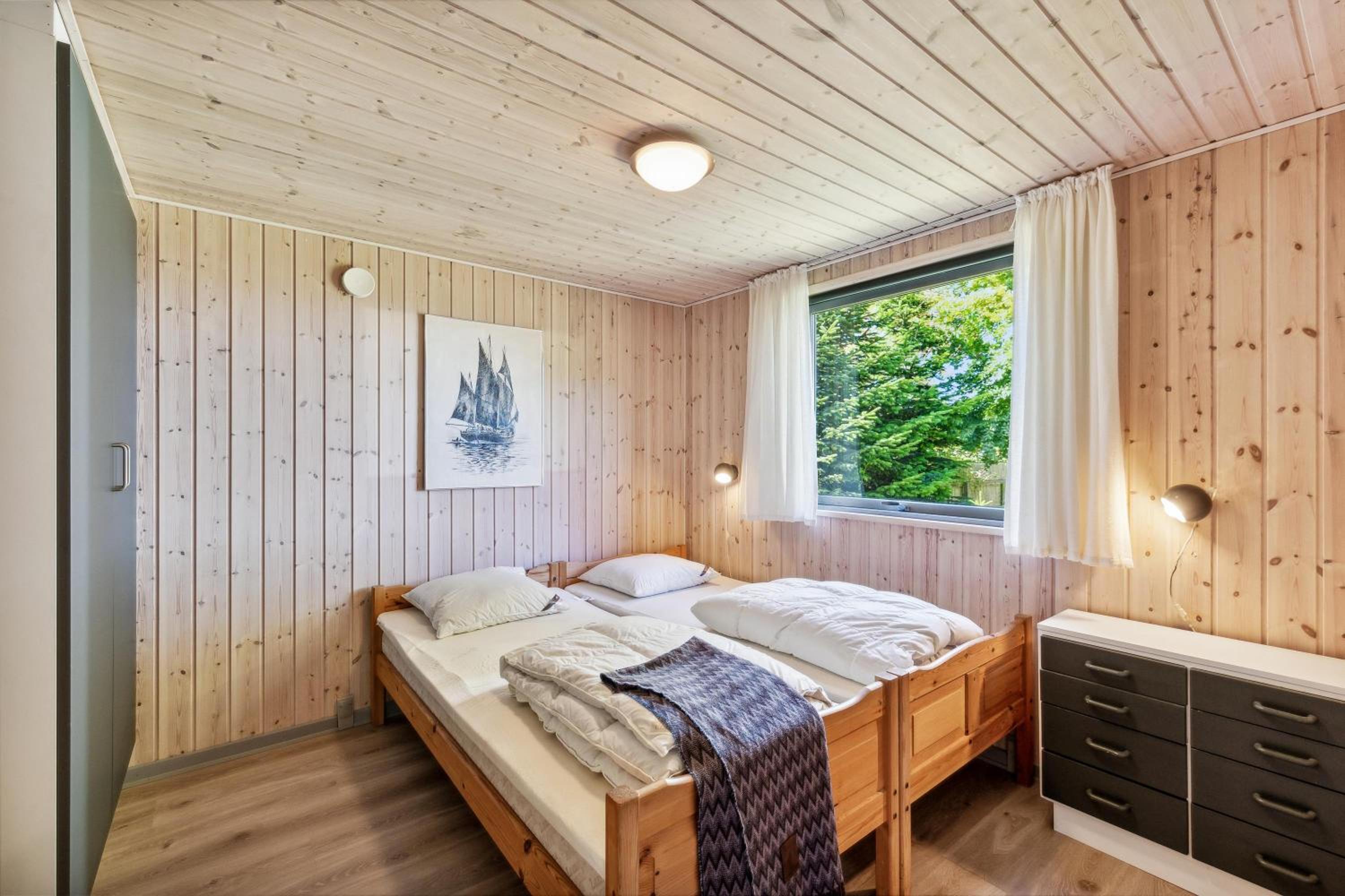 Hyggeligt Ældre Sommerhus Med Havudsigt Ved Gjerrild Strand