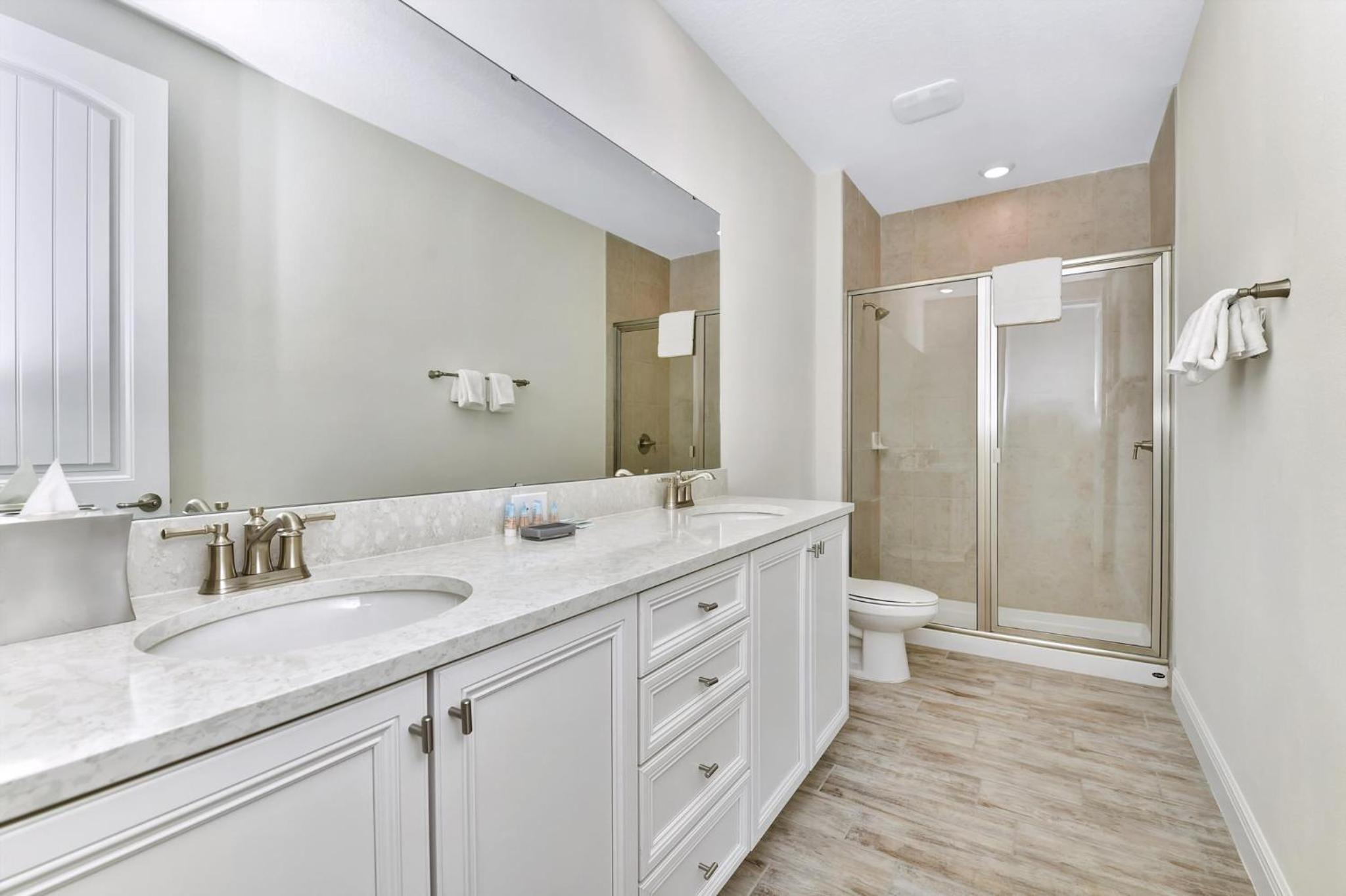 Blissful Pink Villa Near Disney With Margaritaville Resort & Island H20 Access - 8103Cp