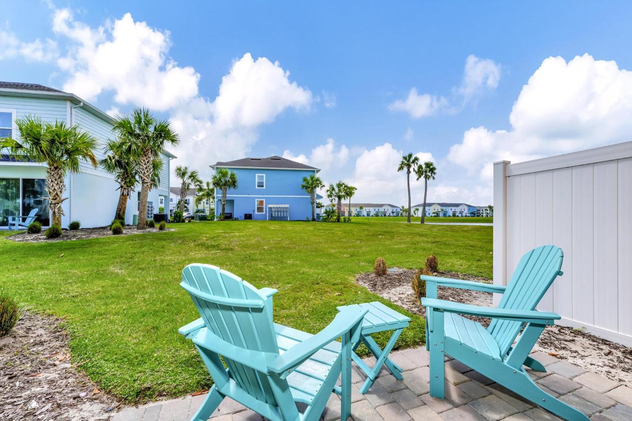 Comfy Villa Near Disney With Margaritaville Resort & Island H20 Access - 8189Su