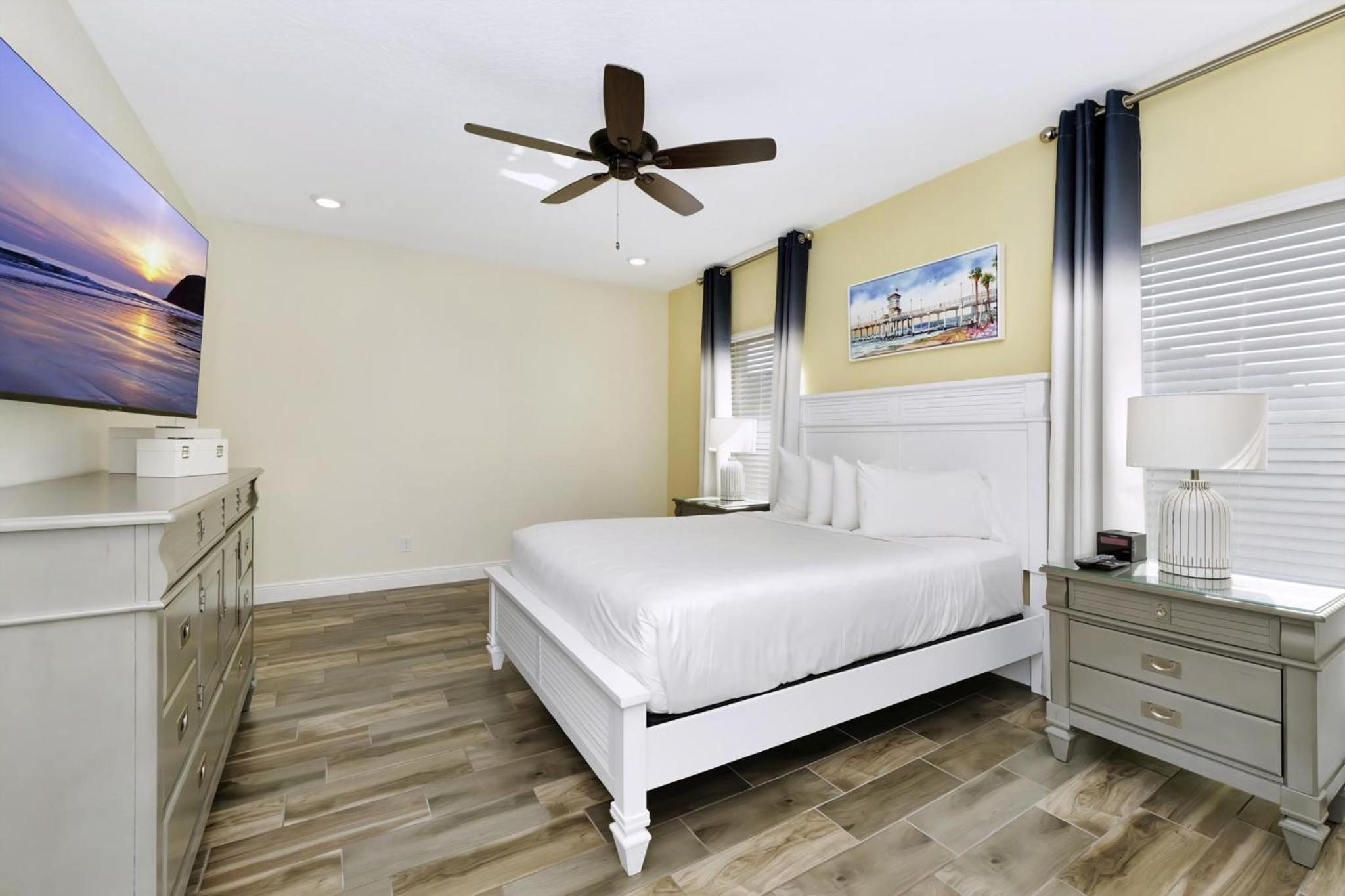 Comfy Villa Near Disney With Margaritaville Resort & Island H20 Access - 8189Su