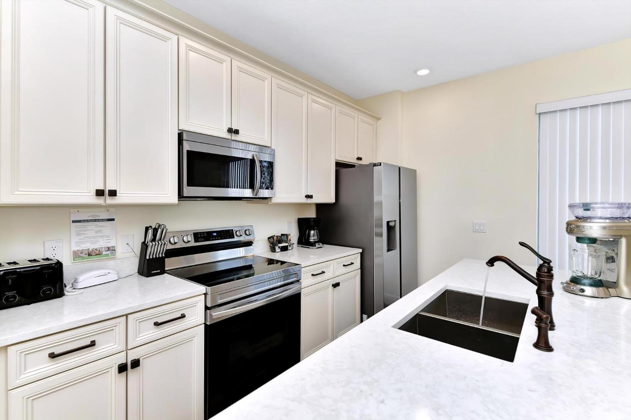 Pink Bliss Villa Near Disney With Margaritaville Resort & Island H20 Access - 3205Cs
