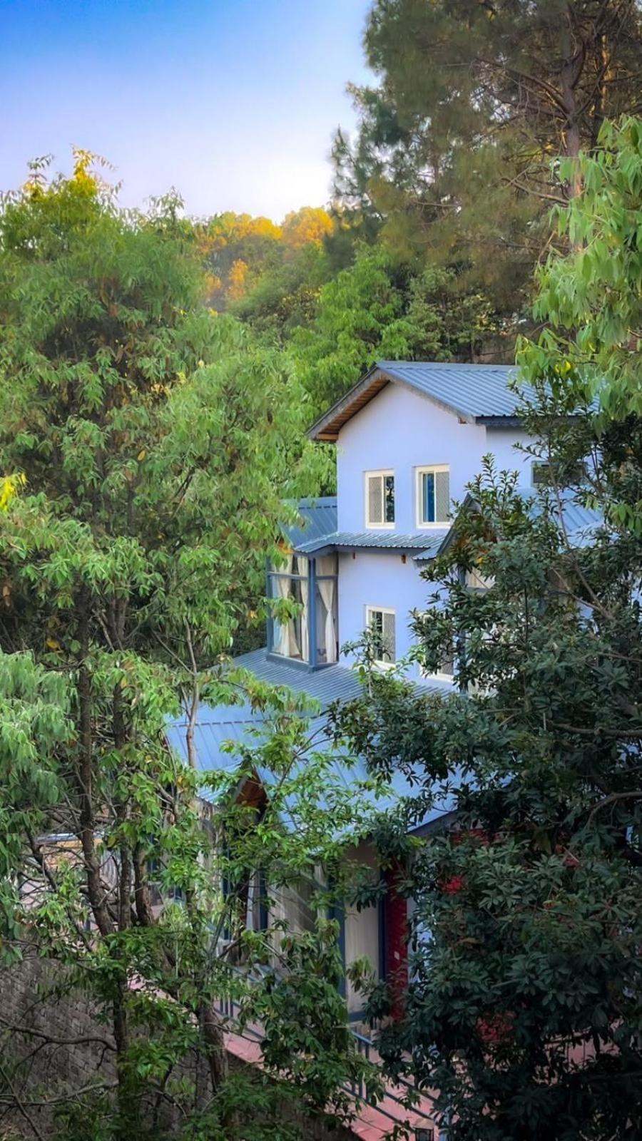 Oakakhi Stays, Deluxe room