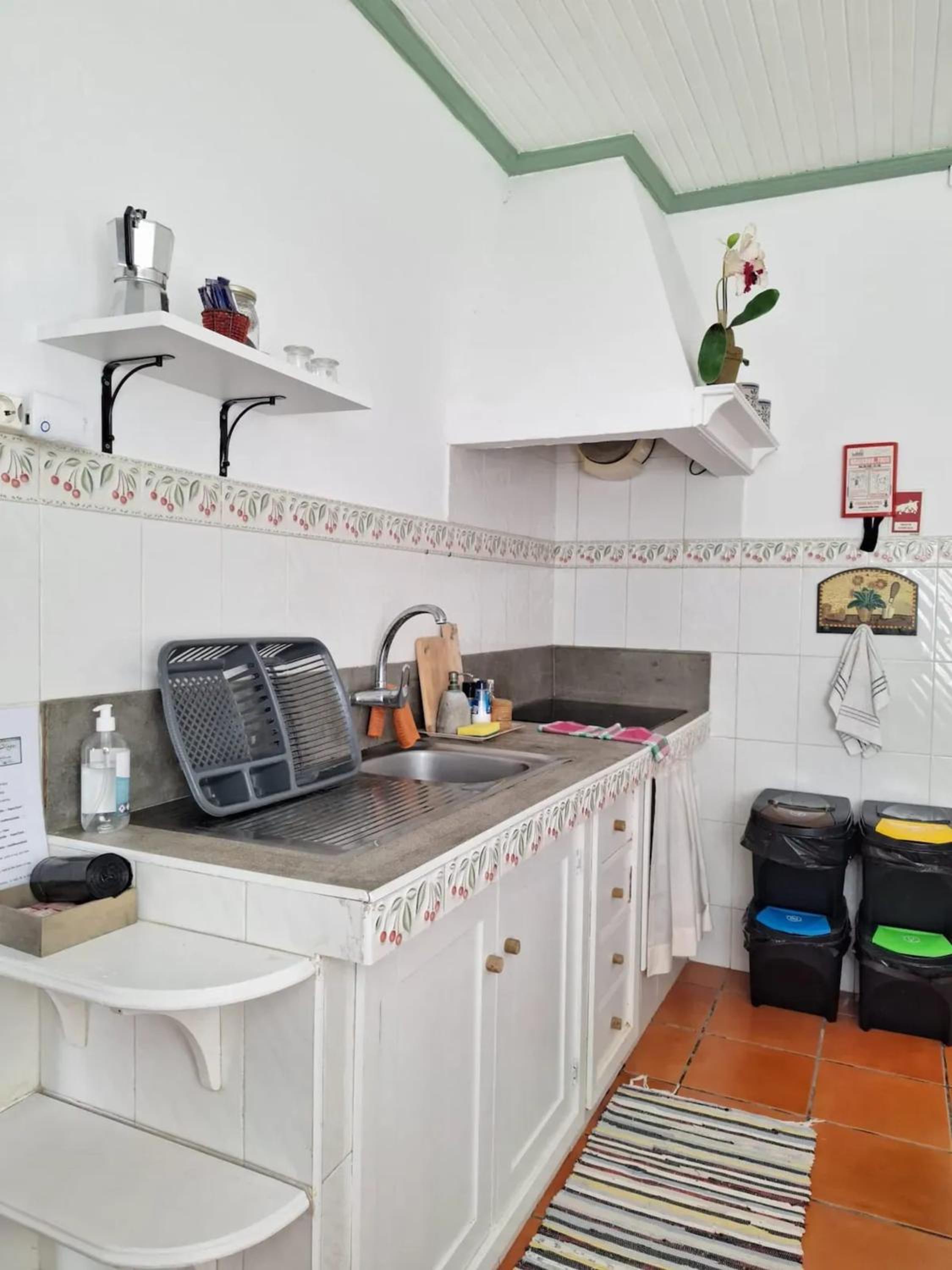 Welcoming house in the Azores 385 m² with 2 bedrooms view 4