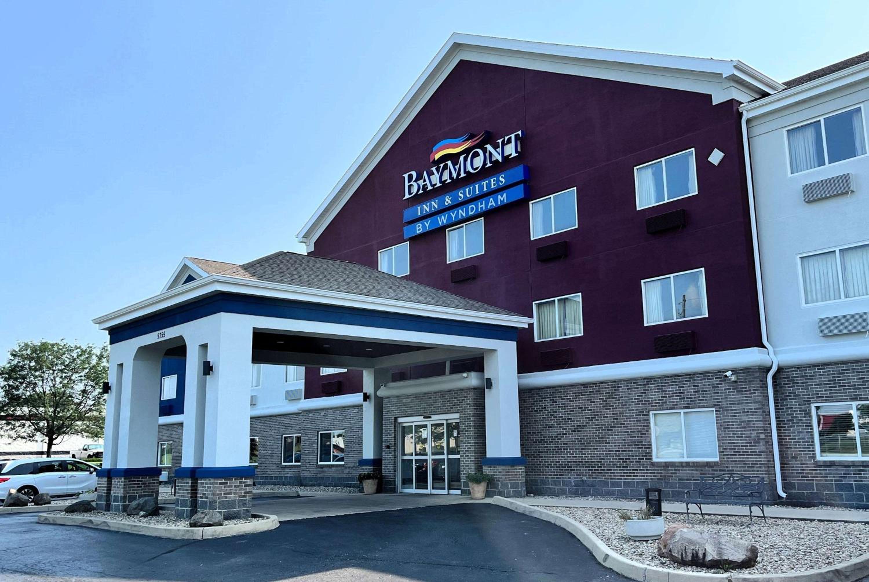 Hotel Baymont by Wyndham Indianapolis Northeast