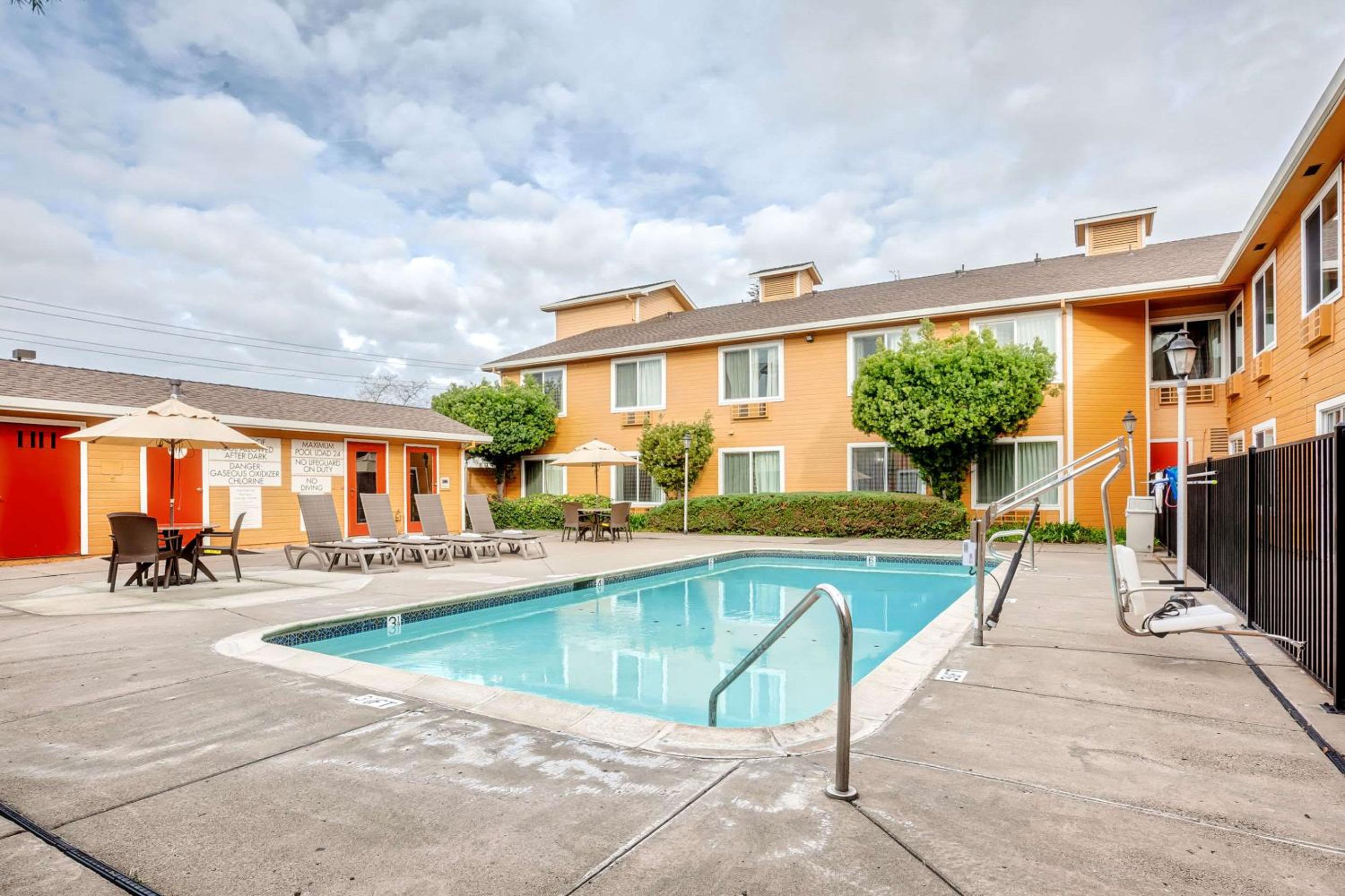 Vallejo Vacations - Quality Inn near Six Flags Discovery Kingdom-Napa Valley - Property Image 33