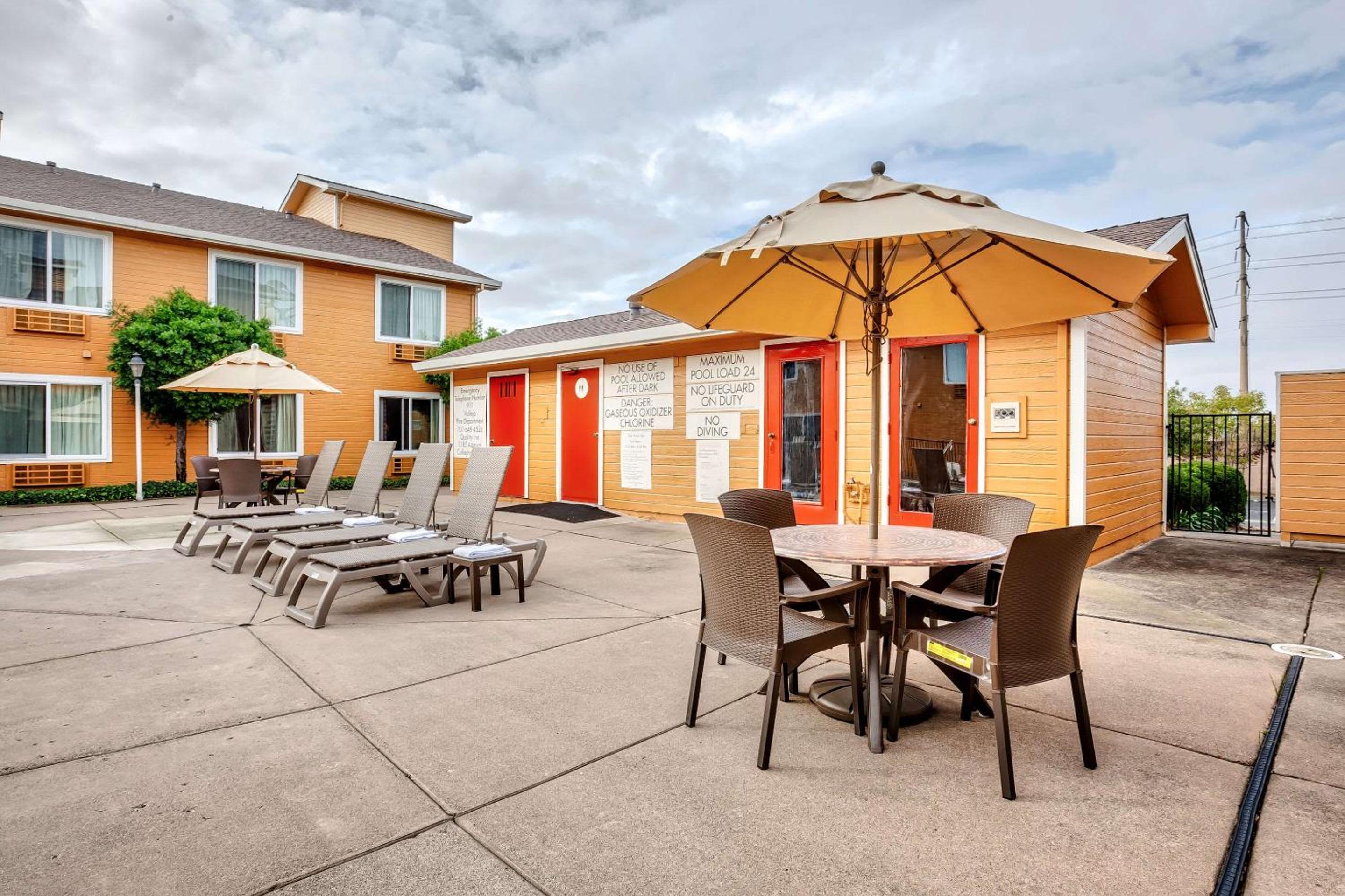 Vallejo Vacations - Quality Inn near Six Flags Discovery Kingdom-Napa Valley - Property Image 35