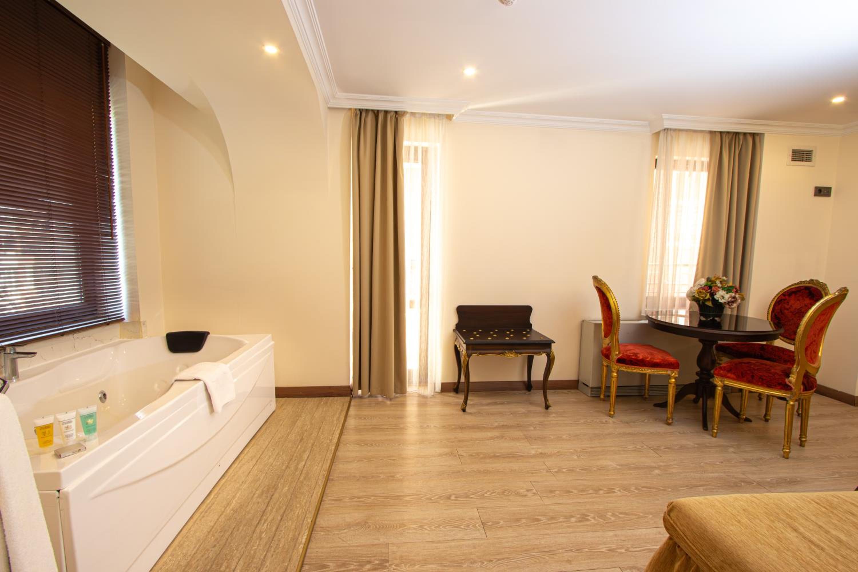 Hotel Ickale - Image 9