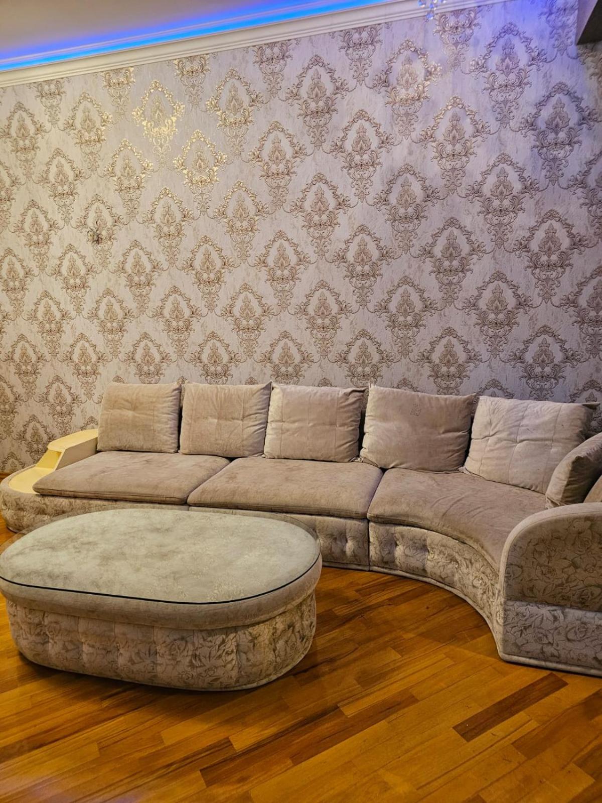 For COP29 - Cozy Spacious Apartment