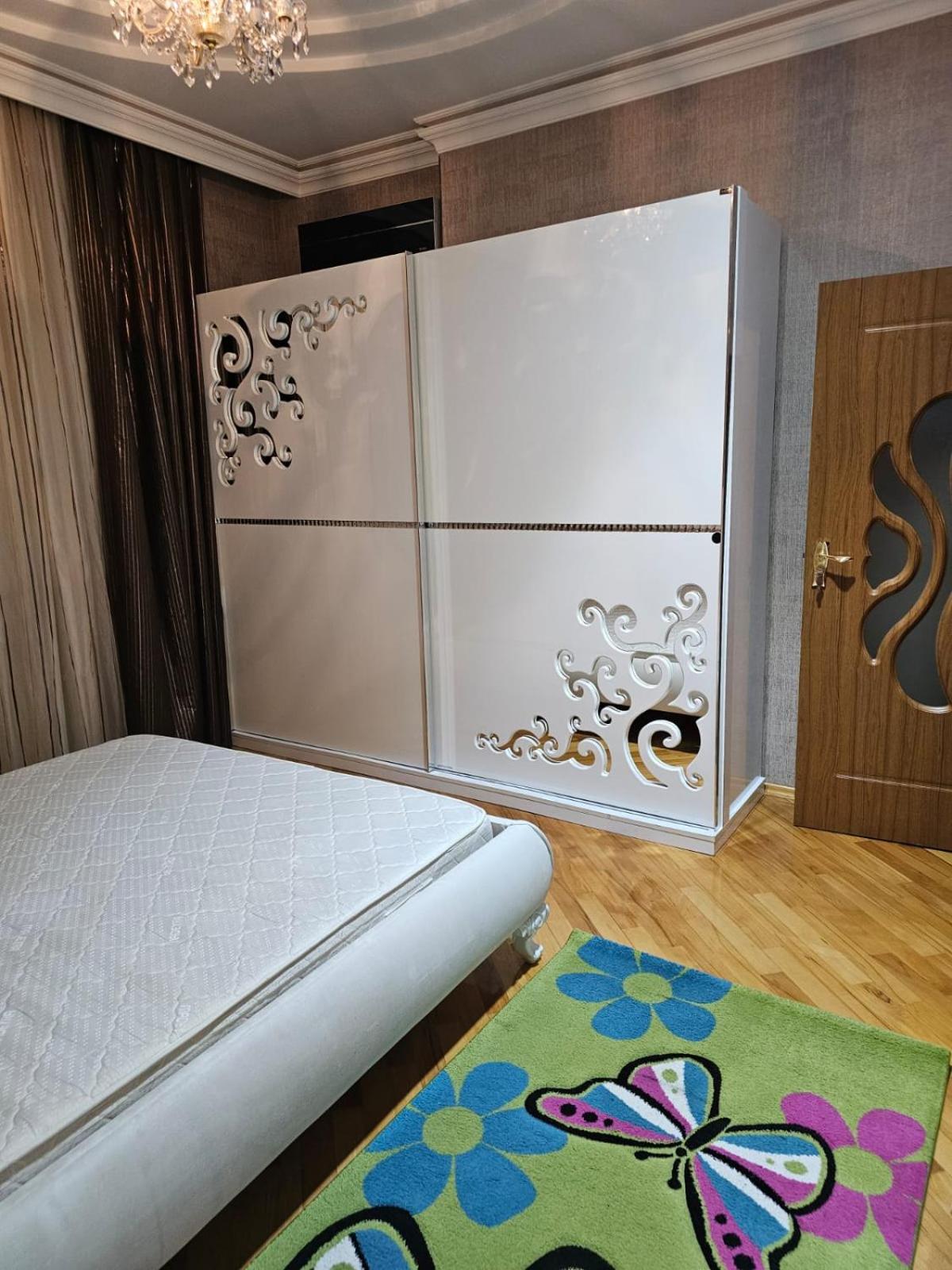 For COP29 - Cozy Spacious Apartment