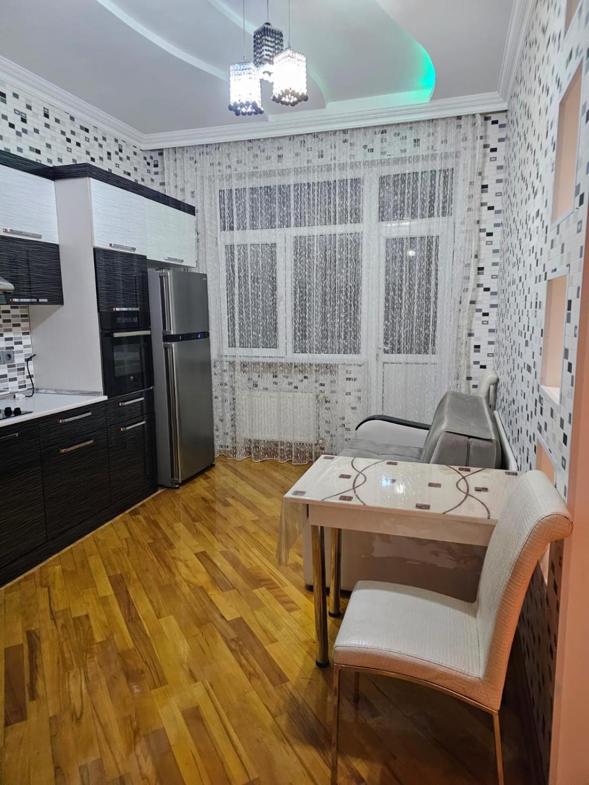 For COP29 - Cozy Spacious Apartment