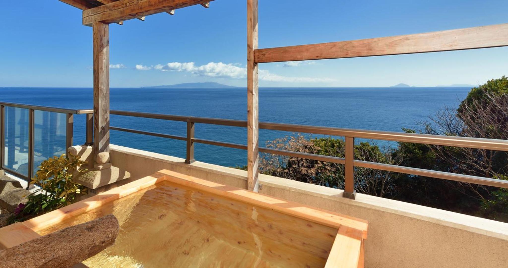 IZU RETREAT by Onko Chishin