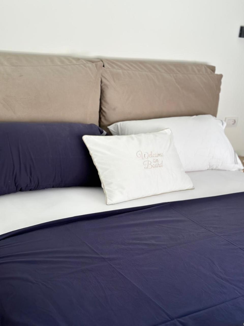 Villa Champagne Green Coast Palase