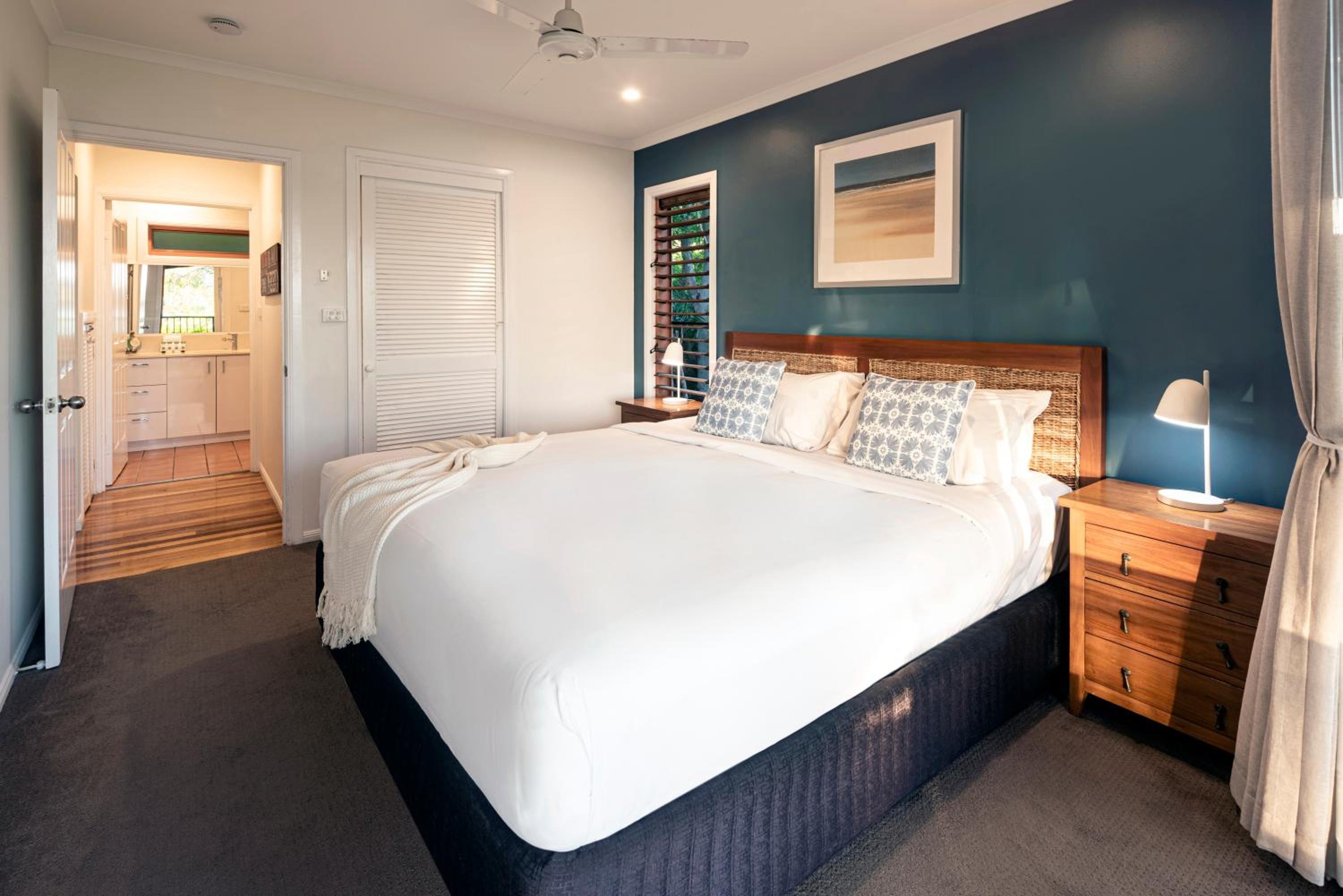 Heliconia 1 Hamilton Island 3 Bedroom Ocean Views with Golf Buggy