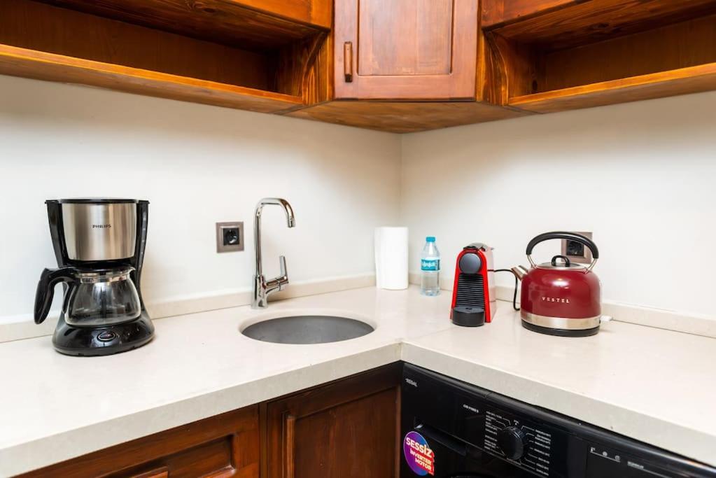 Maison Chic - Newly Renovated 3Br in City Center